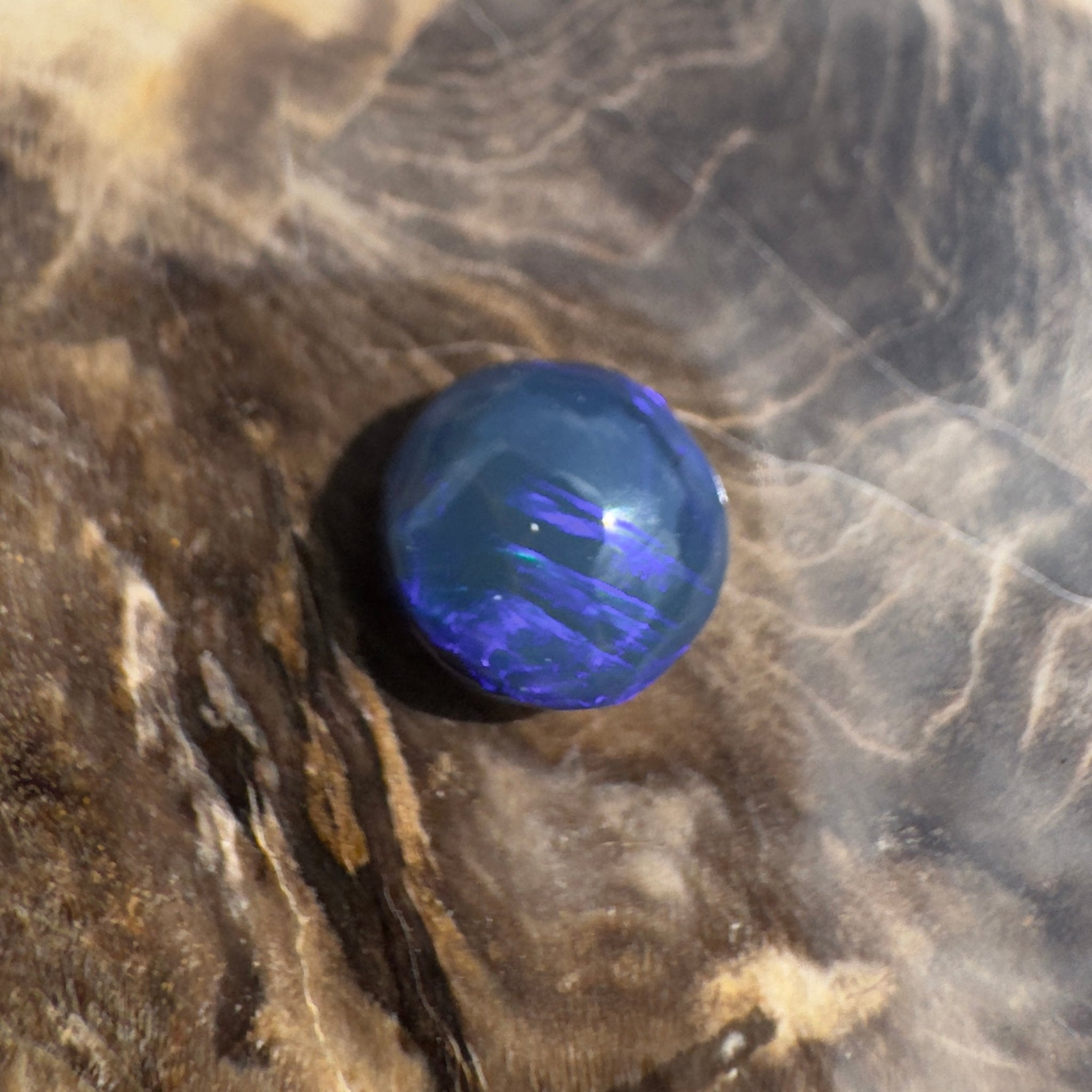 2.7ct Hand - cut Solid Lightning Ridge Semi Black Opal