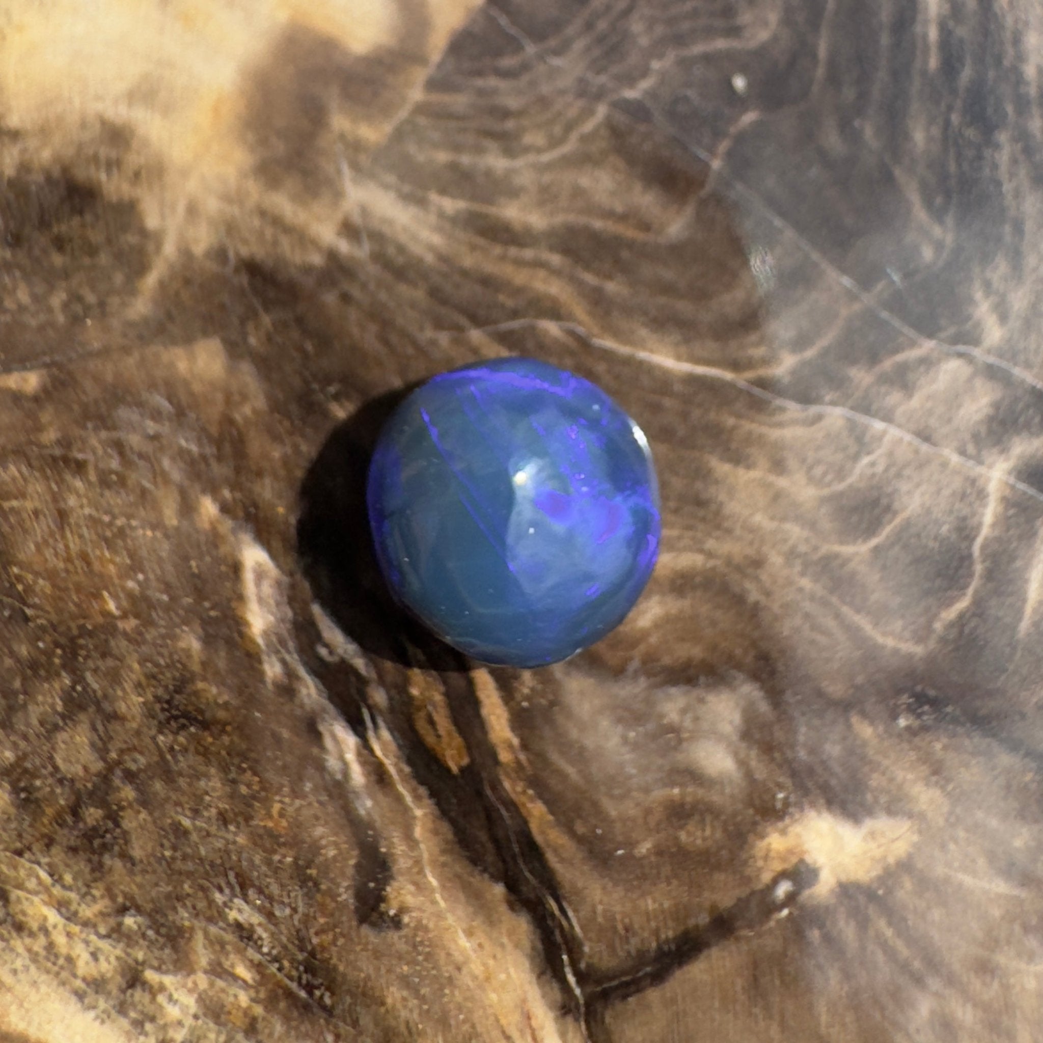 2.7ct Hand - cut Solid Lightning Ridge Semi Black Opal