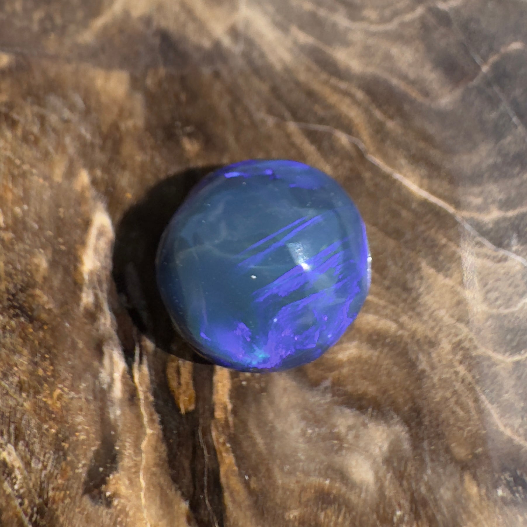 2.7ct Hand - cut Solid Lightning Ridge Semi Black Opal