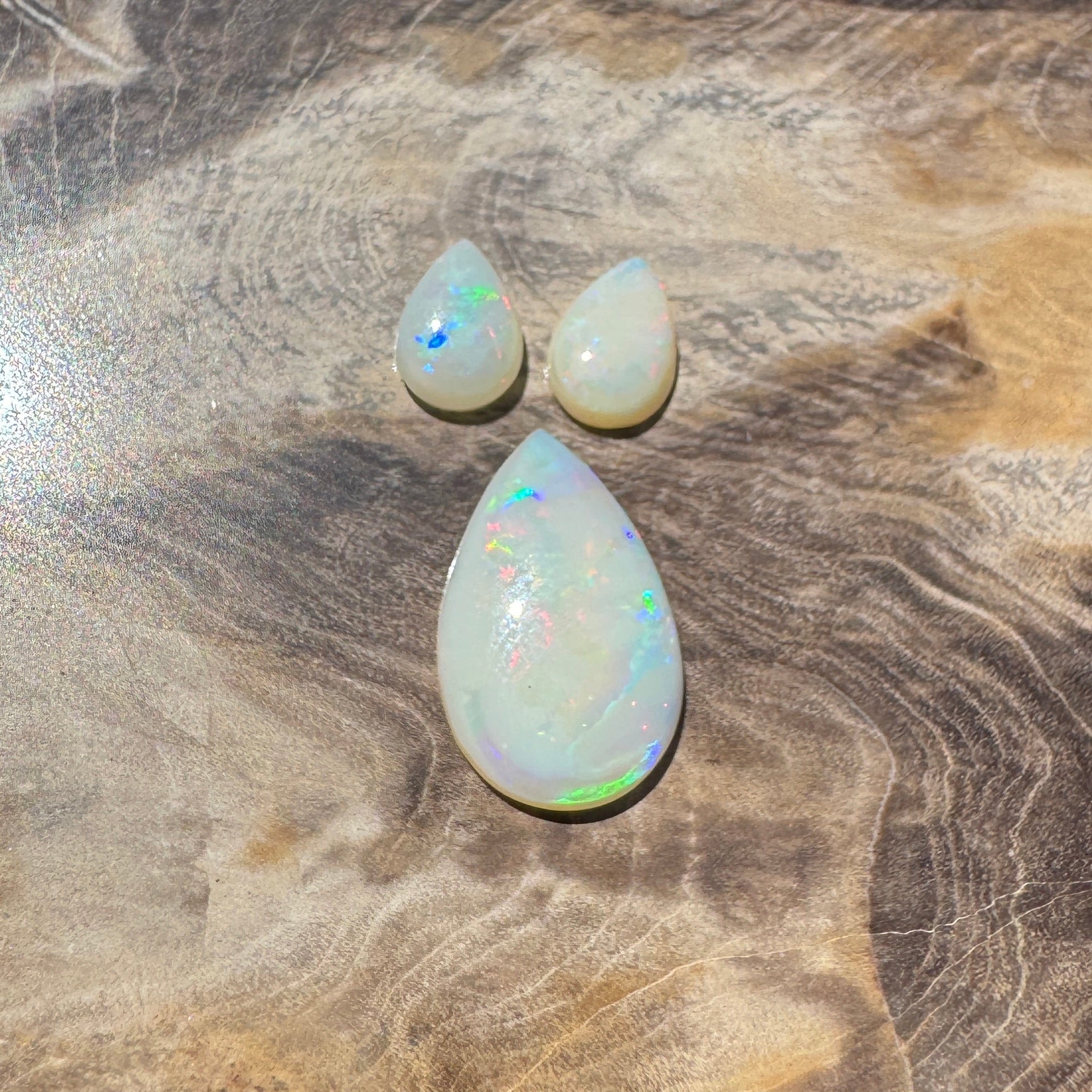 2.8ct Hand - cut Solid Coober Pedy Opal Parcel