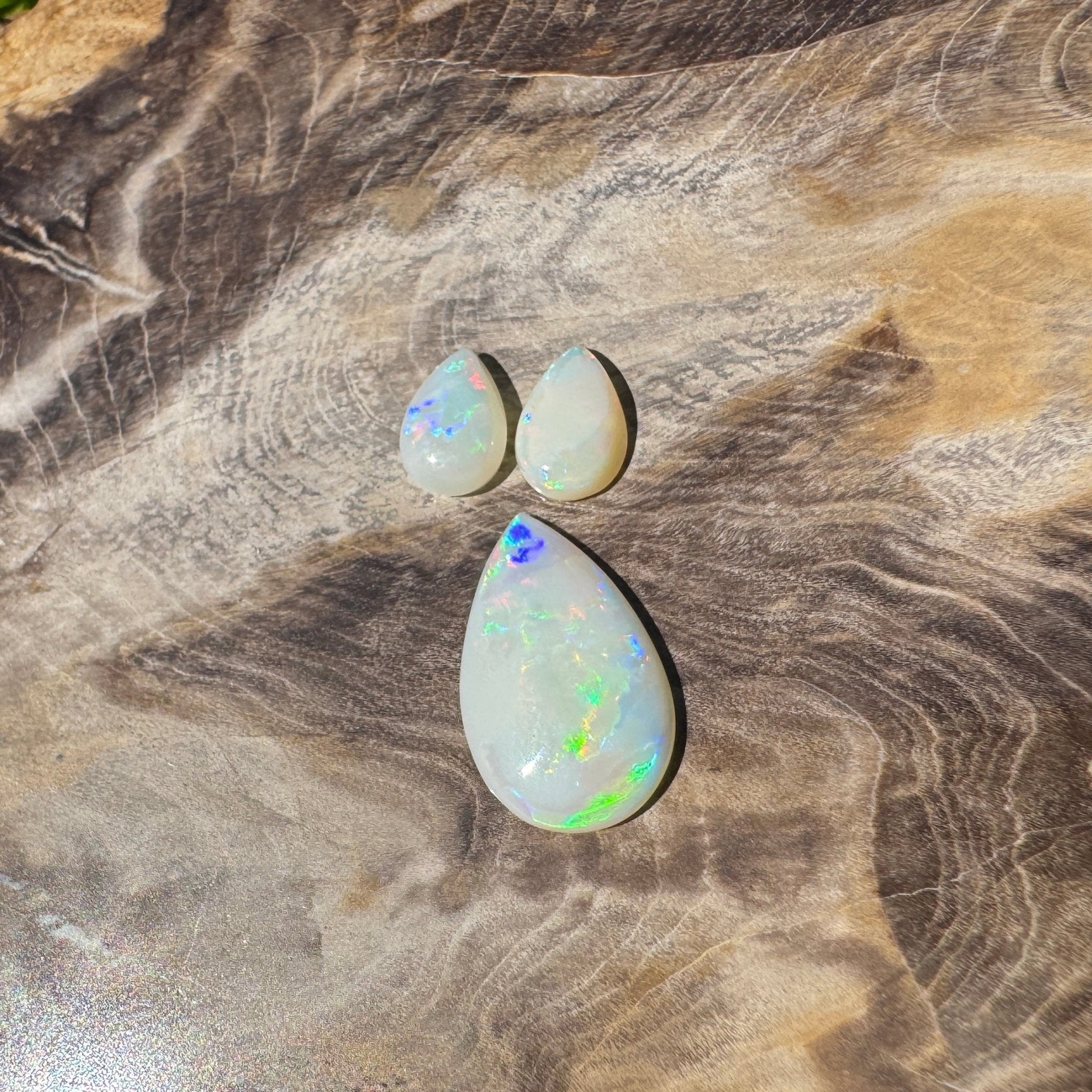 2.8ct Hand - cut Solid Coober Pedy Opal Parcel