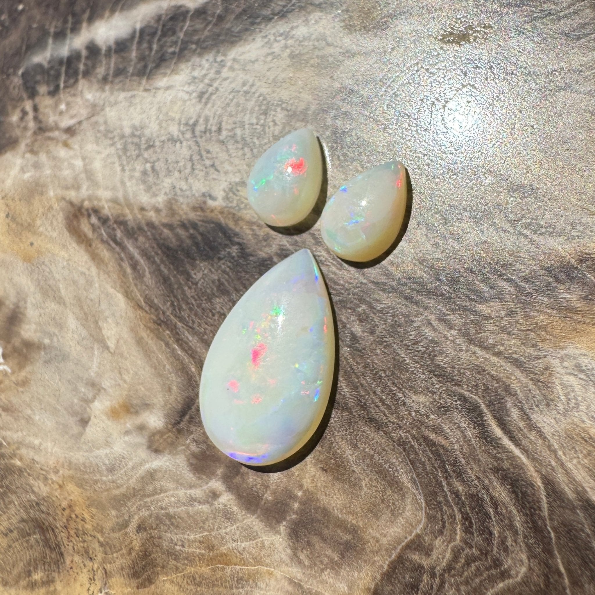2.8ct Hand - cut Solid Coober Pedy Opal Parcel