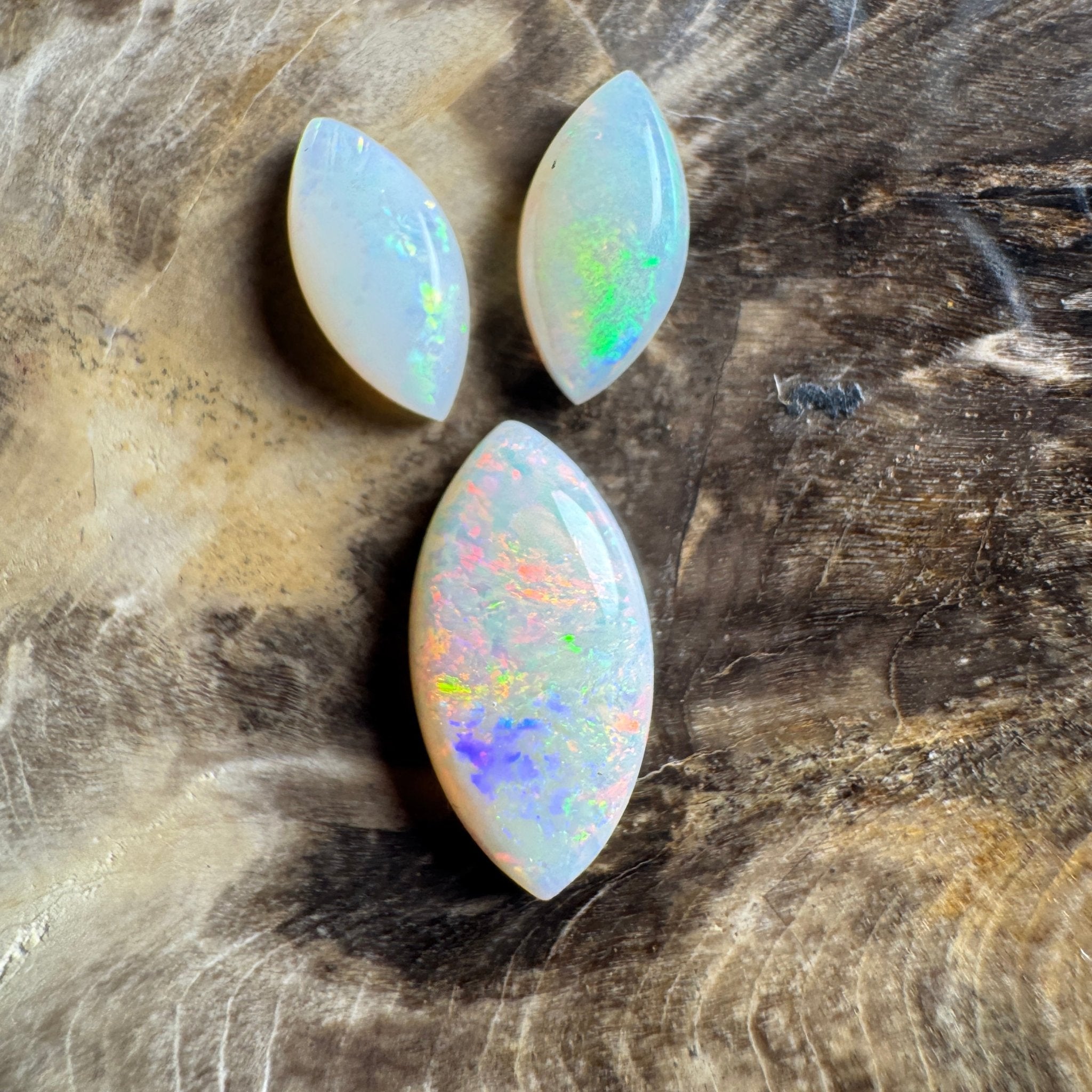 2.8ct Hand - cut Solid Coober Pedy Opal Parcel