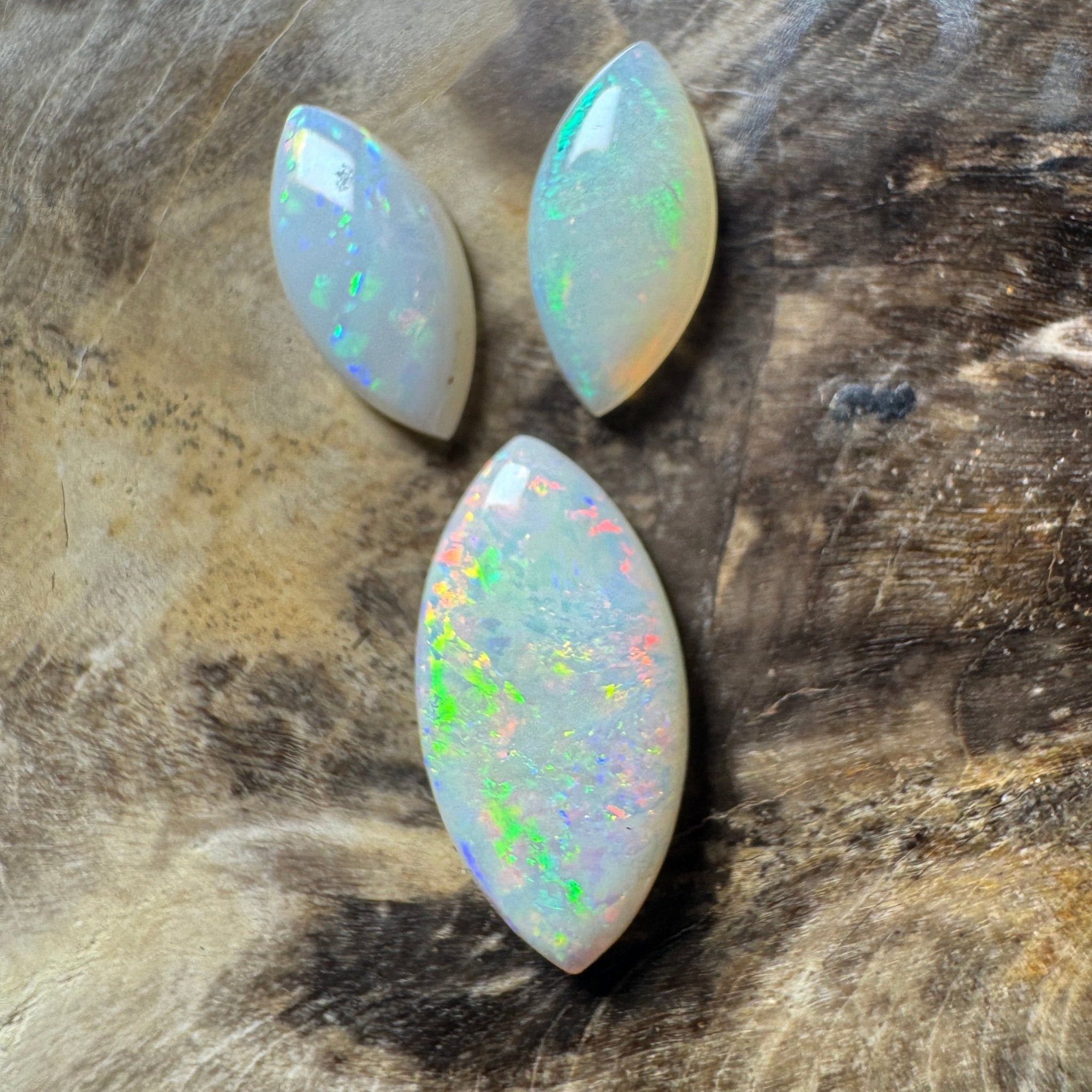 2.8ct Hand - cut Solid Coober Pedy Opal Parcel