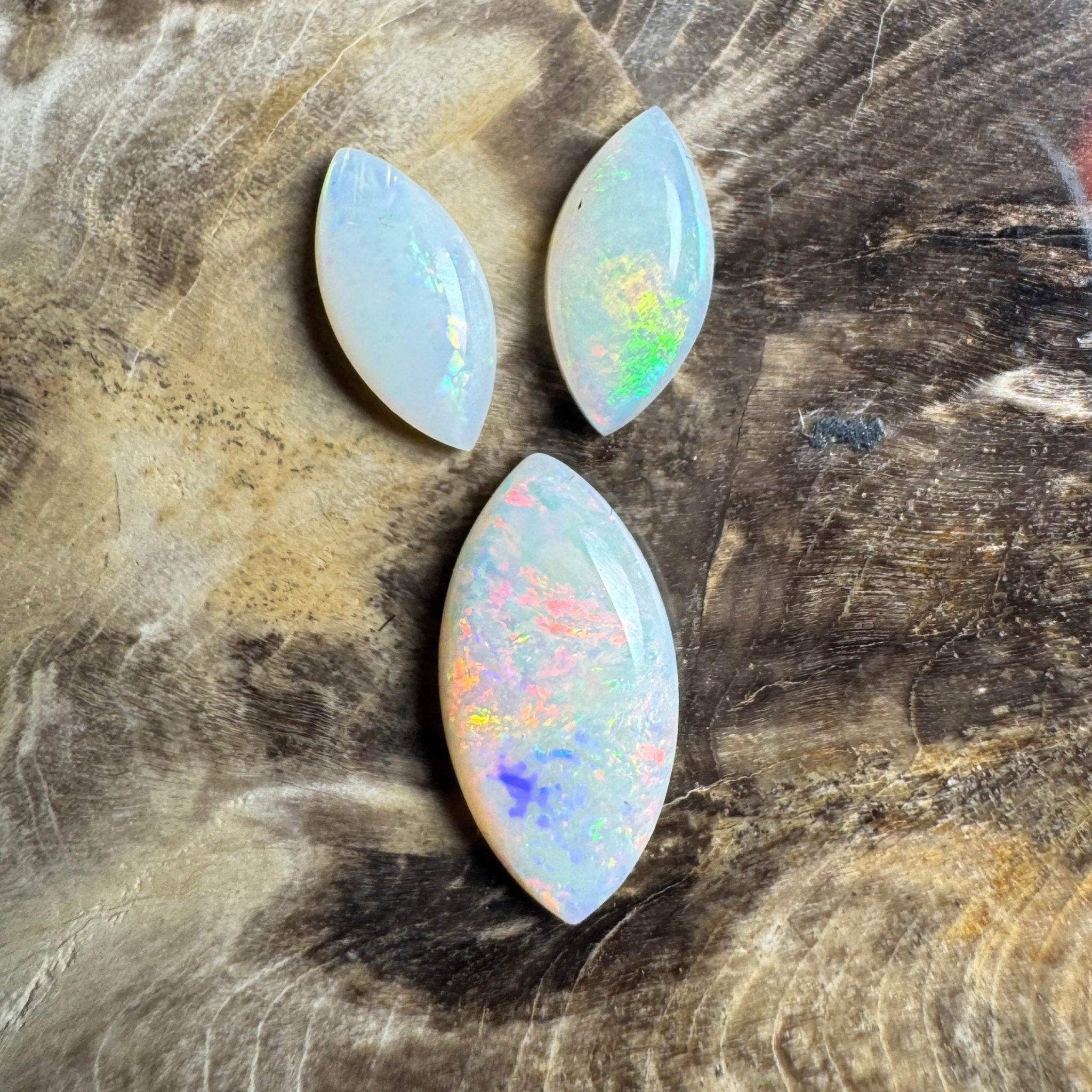 2.8ct Hand - cut Solid Coober Pedy Opal Parcel