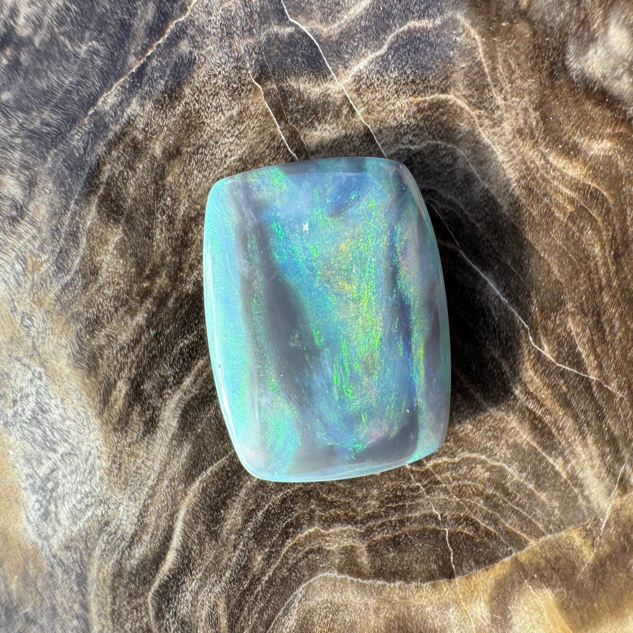 2.8ct Hand - cut Solid Lightning Ridge Semi Black Opal