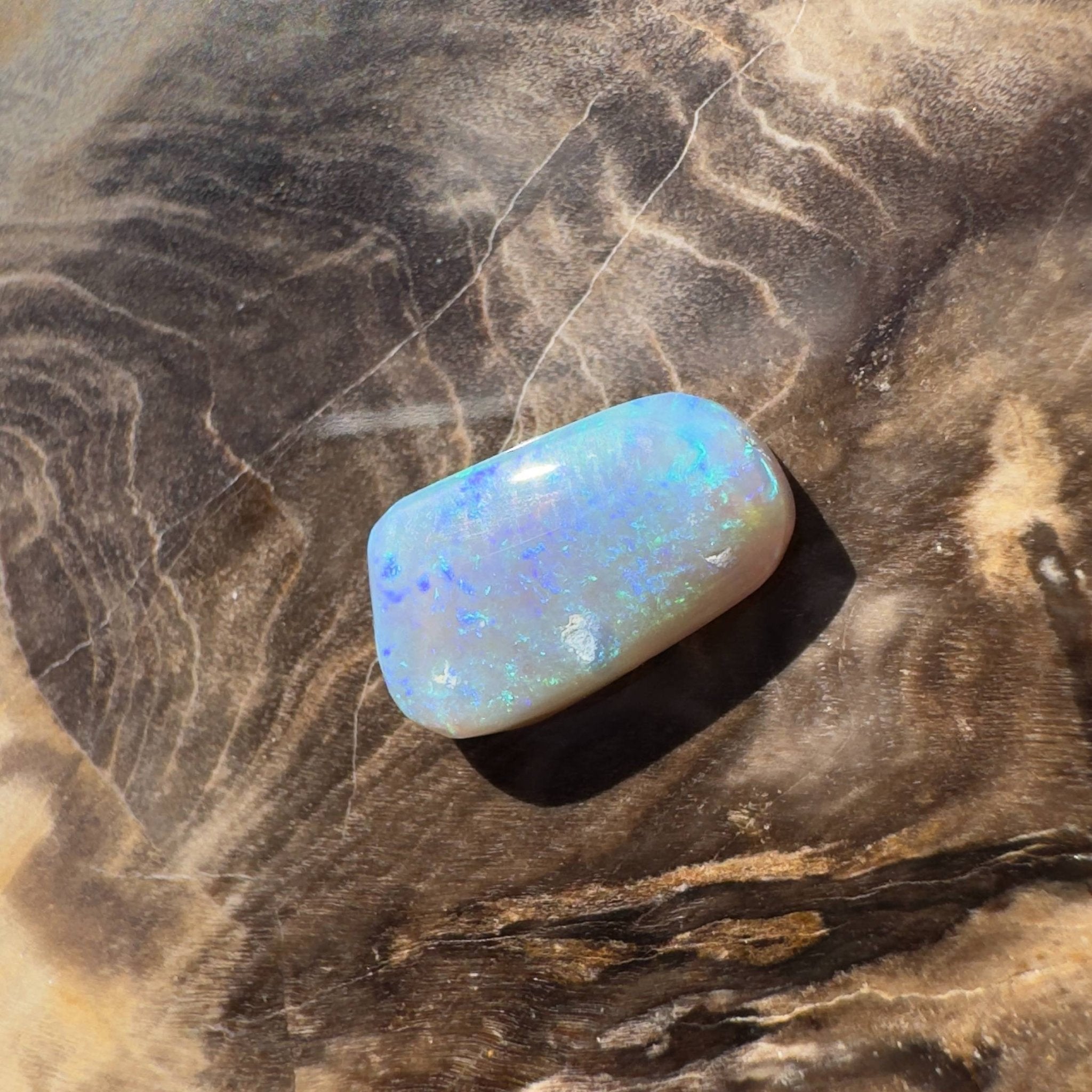 2ct Hand - cut Solid Lightning Ridge Semi Black Opal