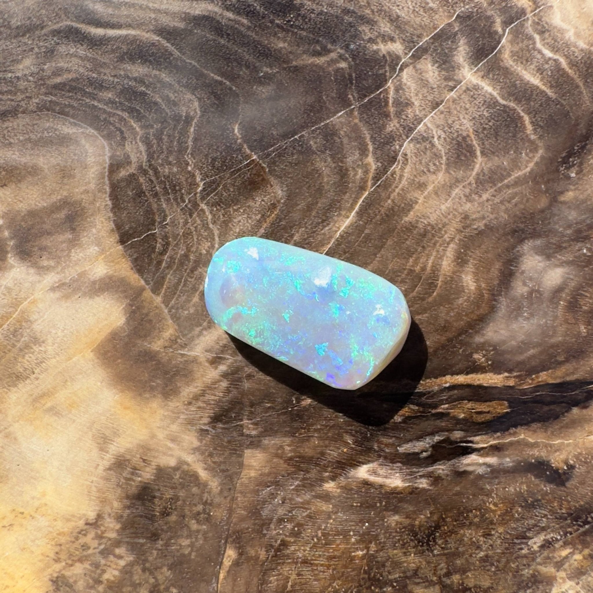 2ct Hand - cut Solid Lightning Ridge Semi Black Opal