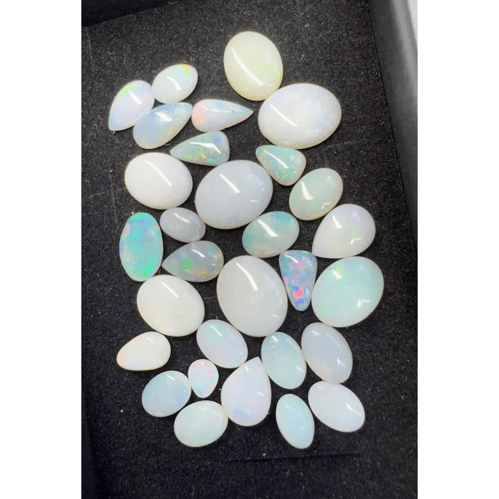 30 x Coober Pedy Opals 18carat total weight Solid Hand - Cut