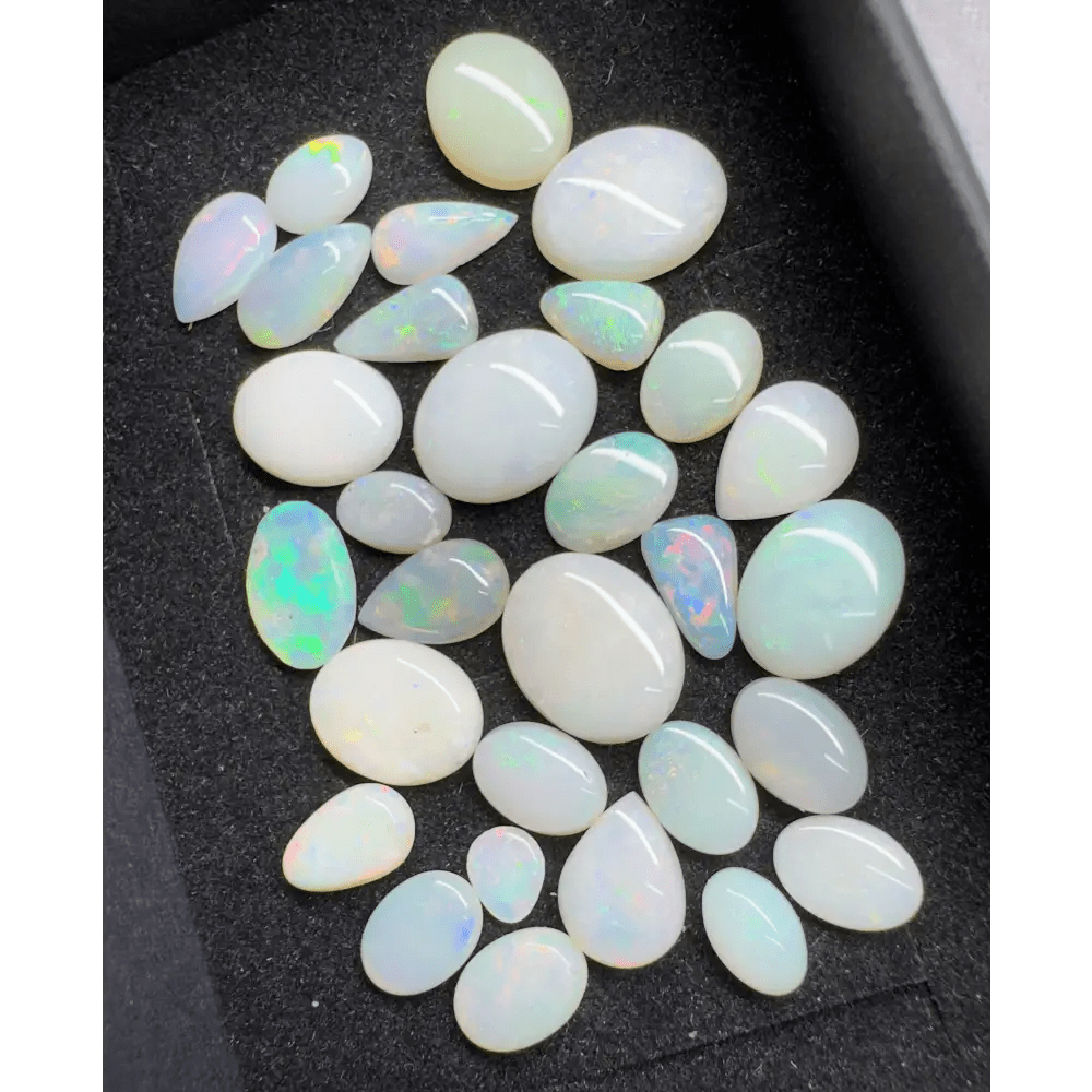 30 x Coober Pedy Opals 18carat total weight Solid Hand - Cut