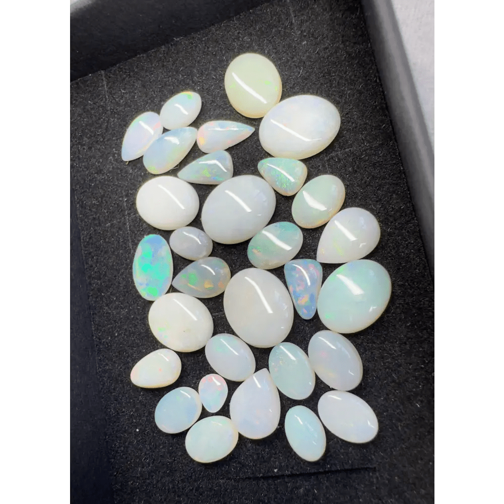 30 x Coober Pedy Opals 18carat total weight Solid Hand - Cut