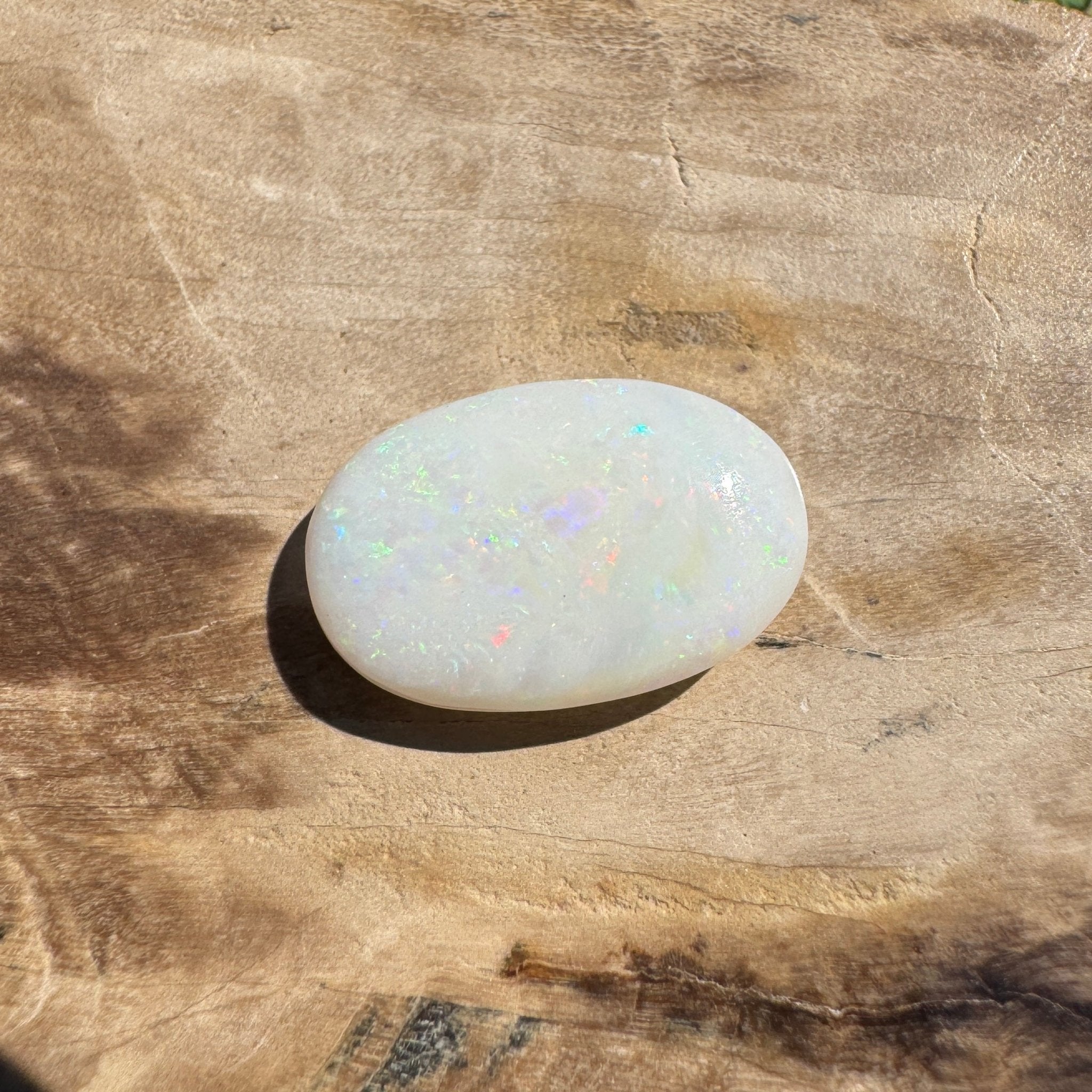3.1ct Hand - cut Solid Coober Pedy Opal