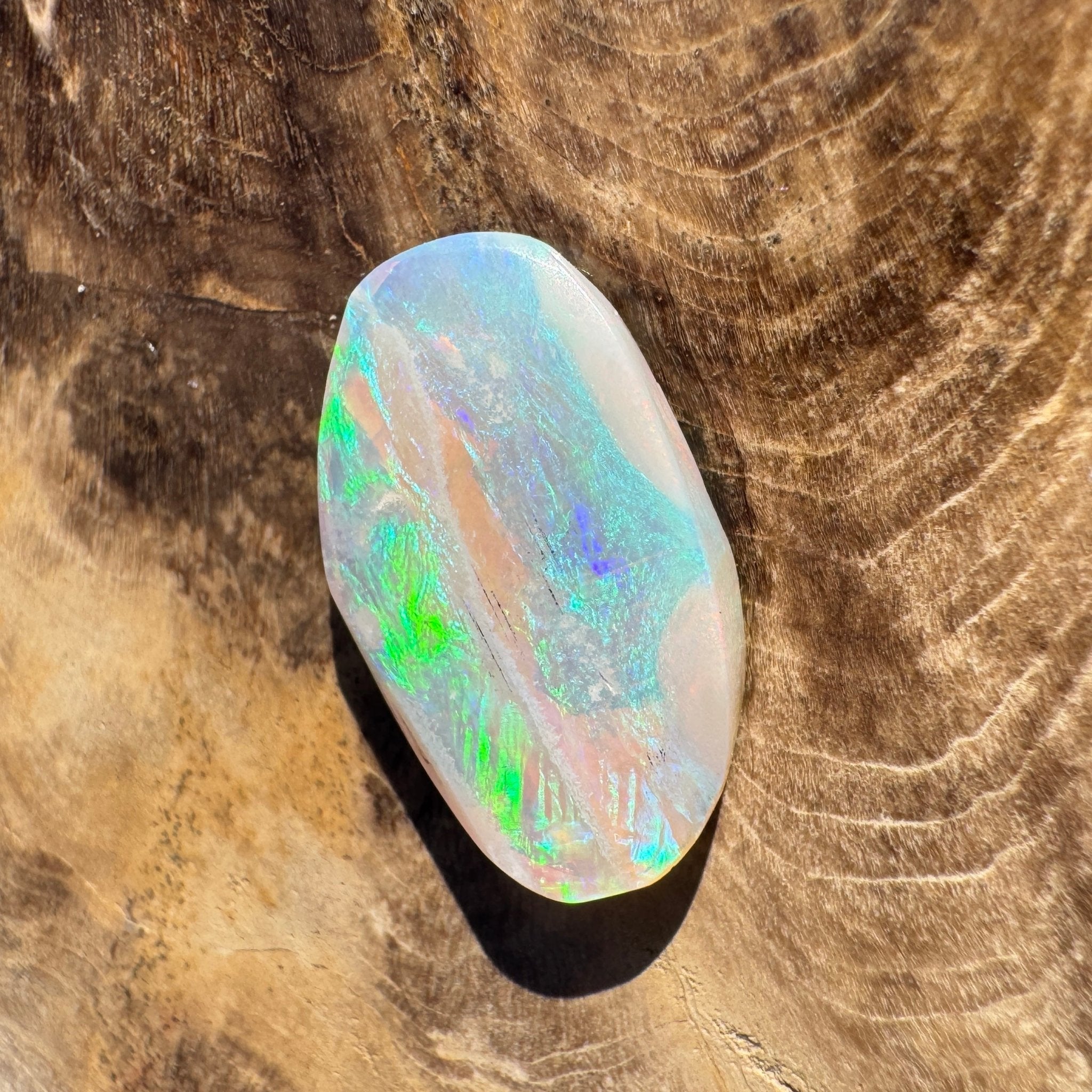 3.2ct Coober Pedy Opal | Solid Australian Opal | Hand-Cut