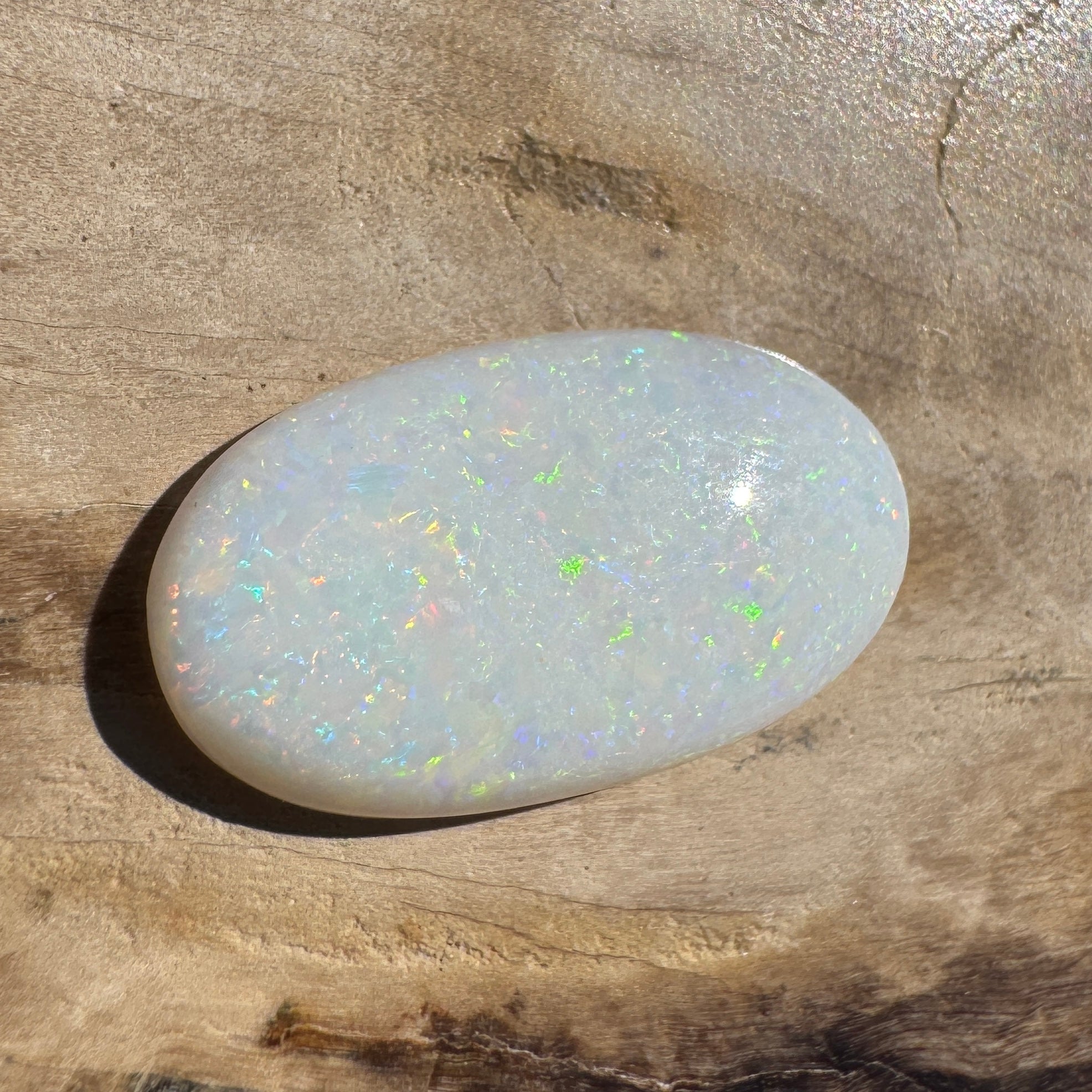 3.2ct Hand - cut Solid Coober Pedy Opal