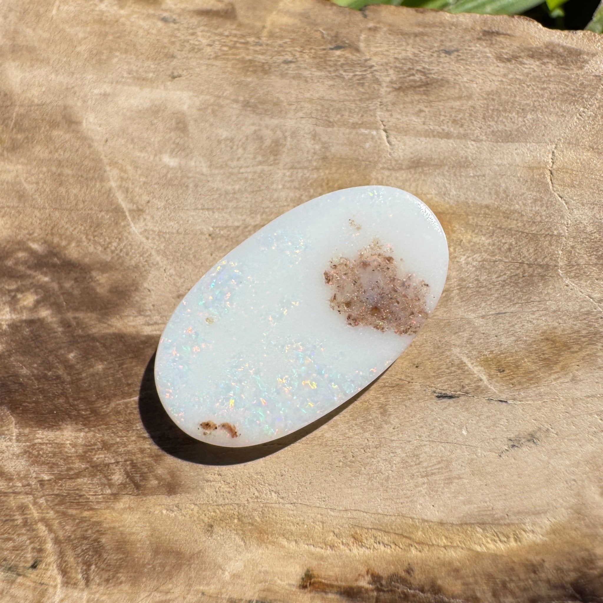 3.2ct Hand - cut Solid Coober Pedy Opal