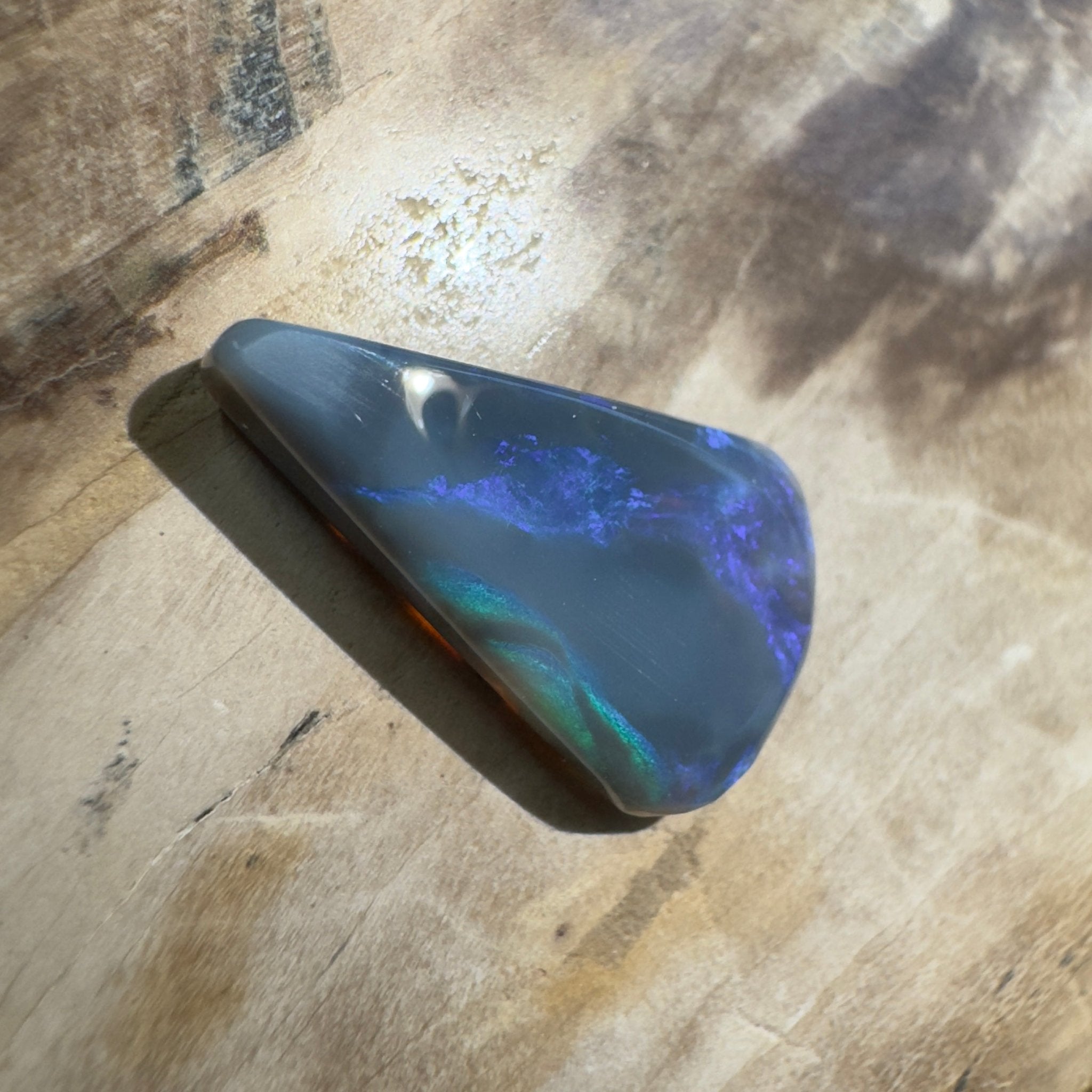 3.3ct Hand - cut Solid Lightning Ridge Semi Black Opal