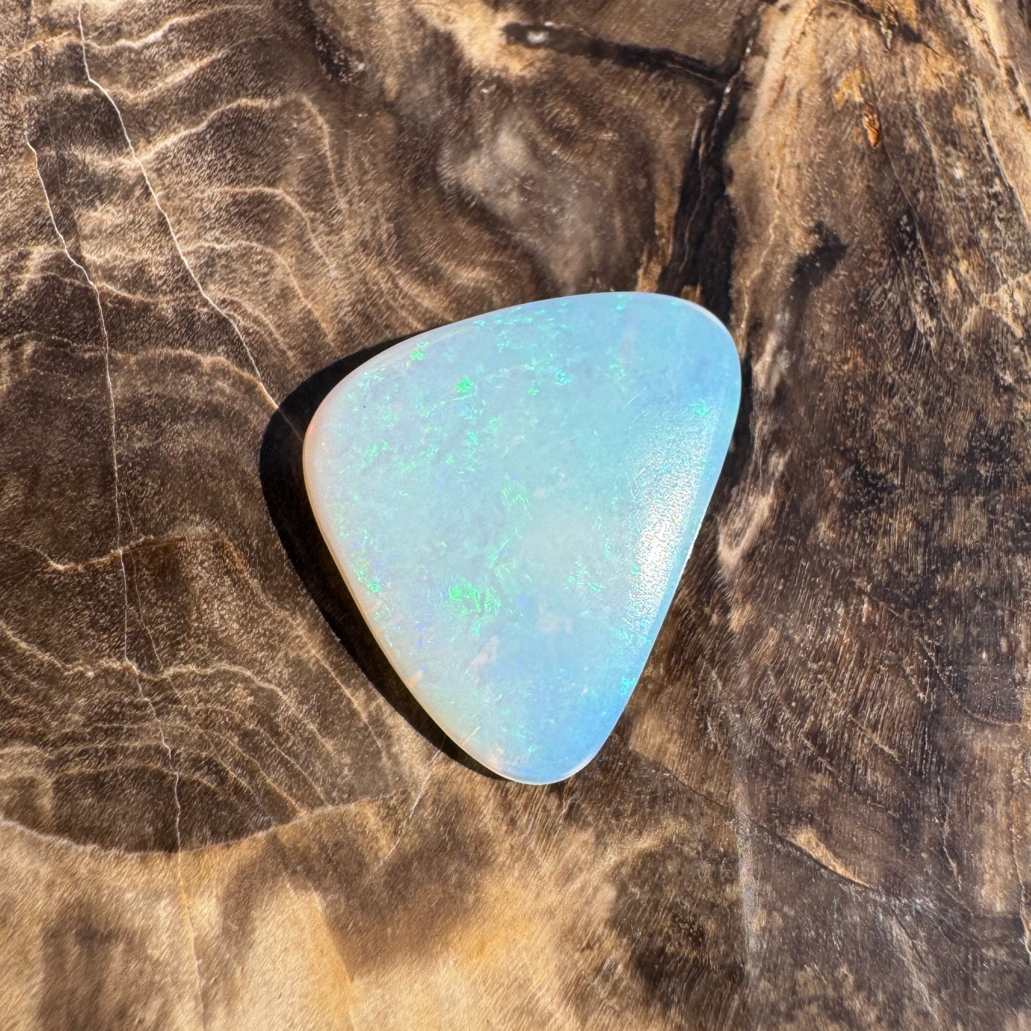 3.4ct Hand - cut Solid Coober Pedy Opal