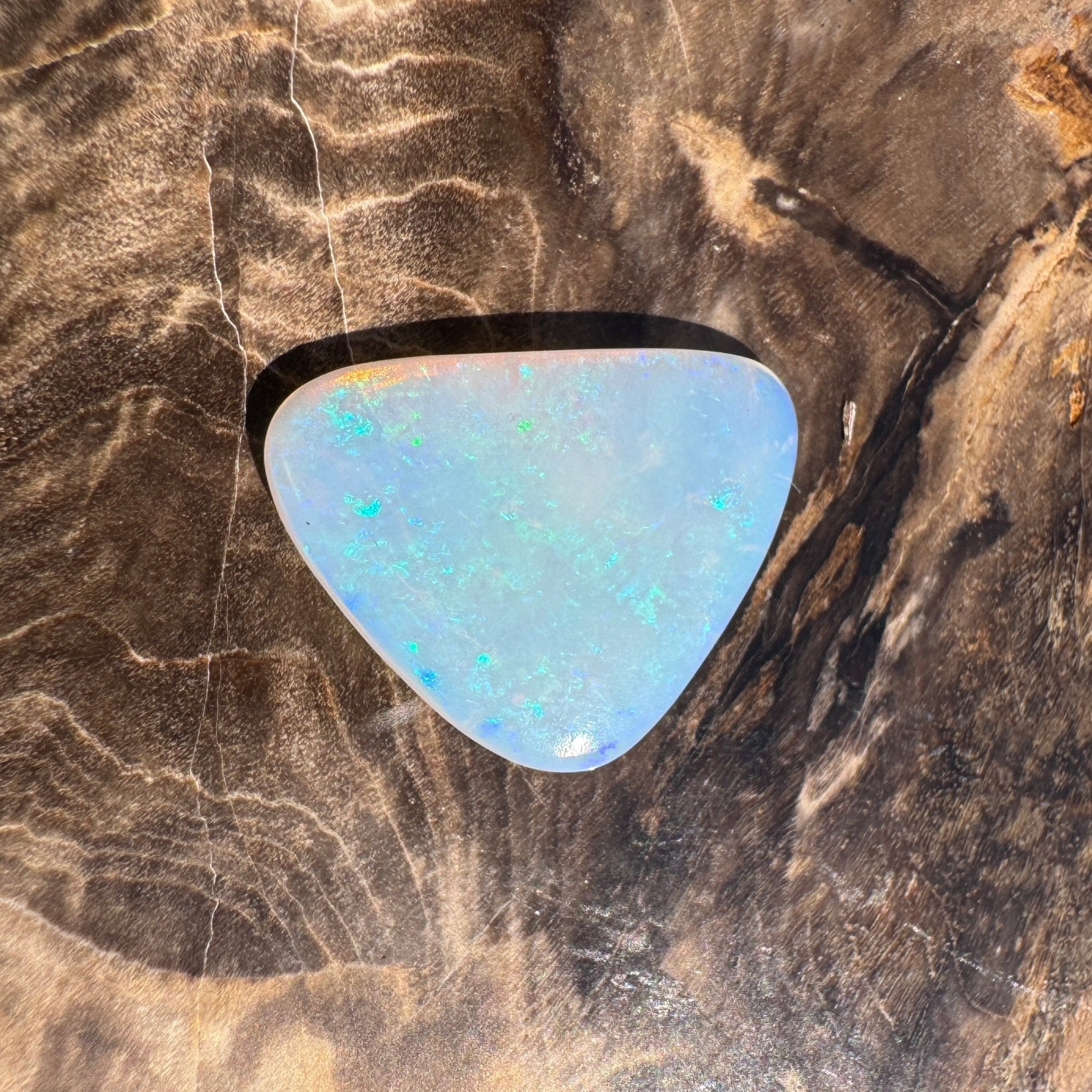 3.4ct Hand - cut Solid Coober Pedy Opal