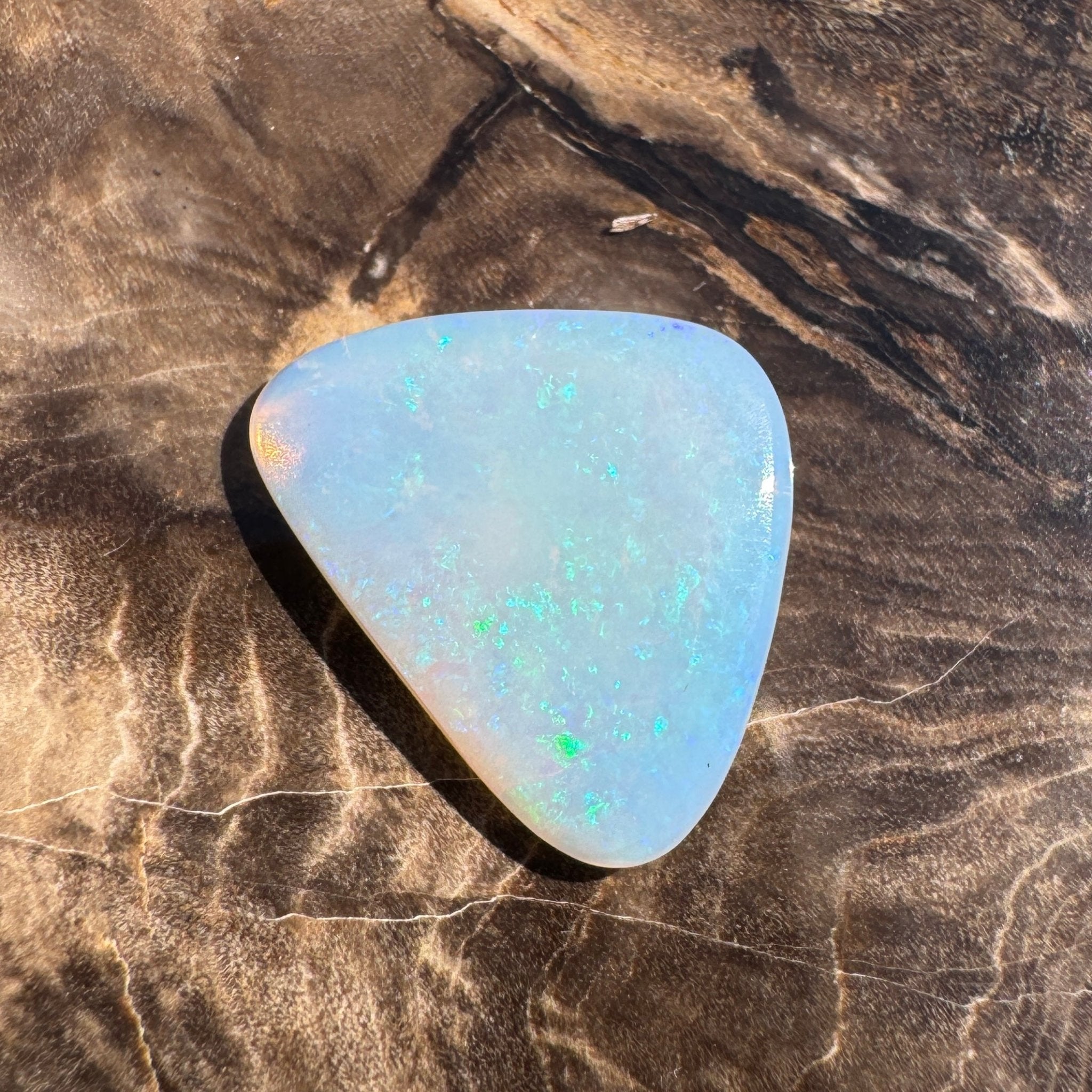 3.4ct Hand - cut Solid Coober Pedy Opal