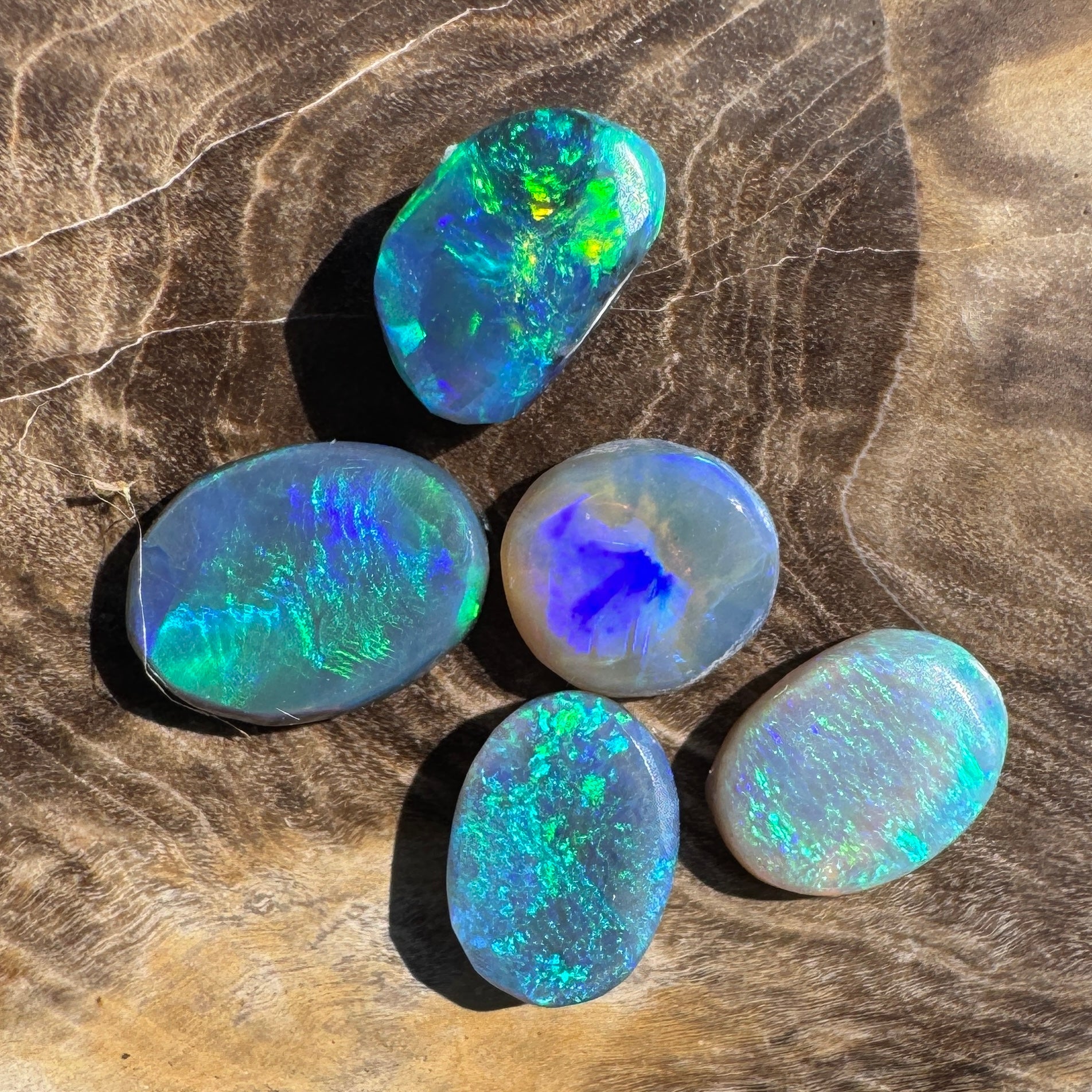 3.6CT Hand - cut Solid Australian Lightning Ridge Semi Black Opal Parcel