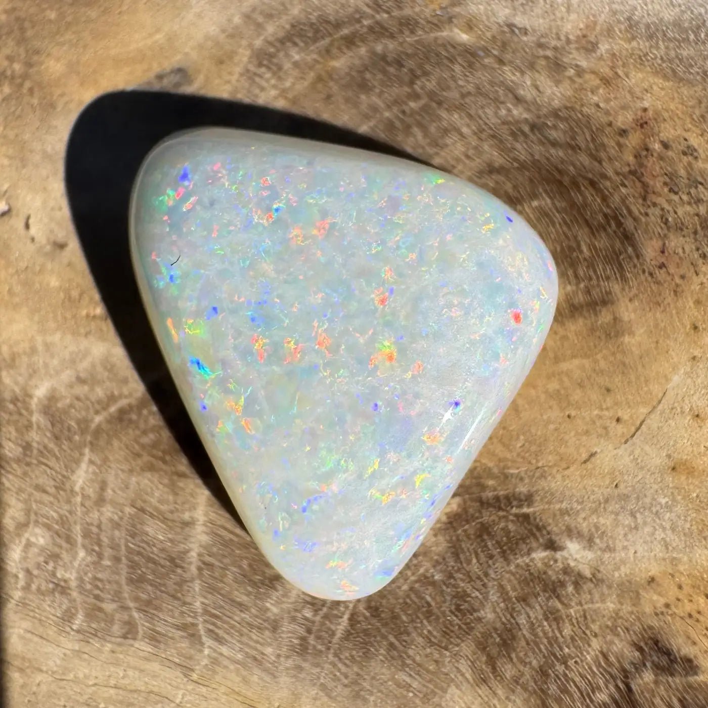 3.9ct Hand - Cut Solid Coober Pedy Opal
