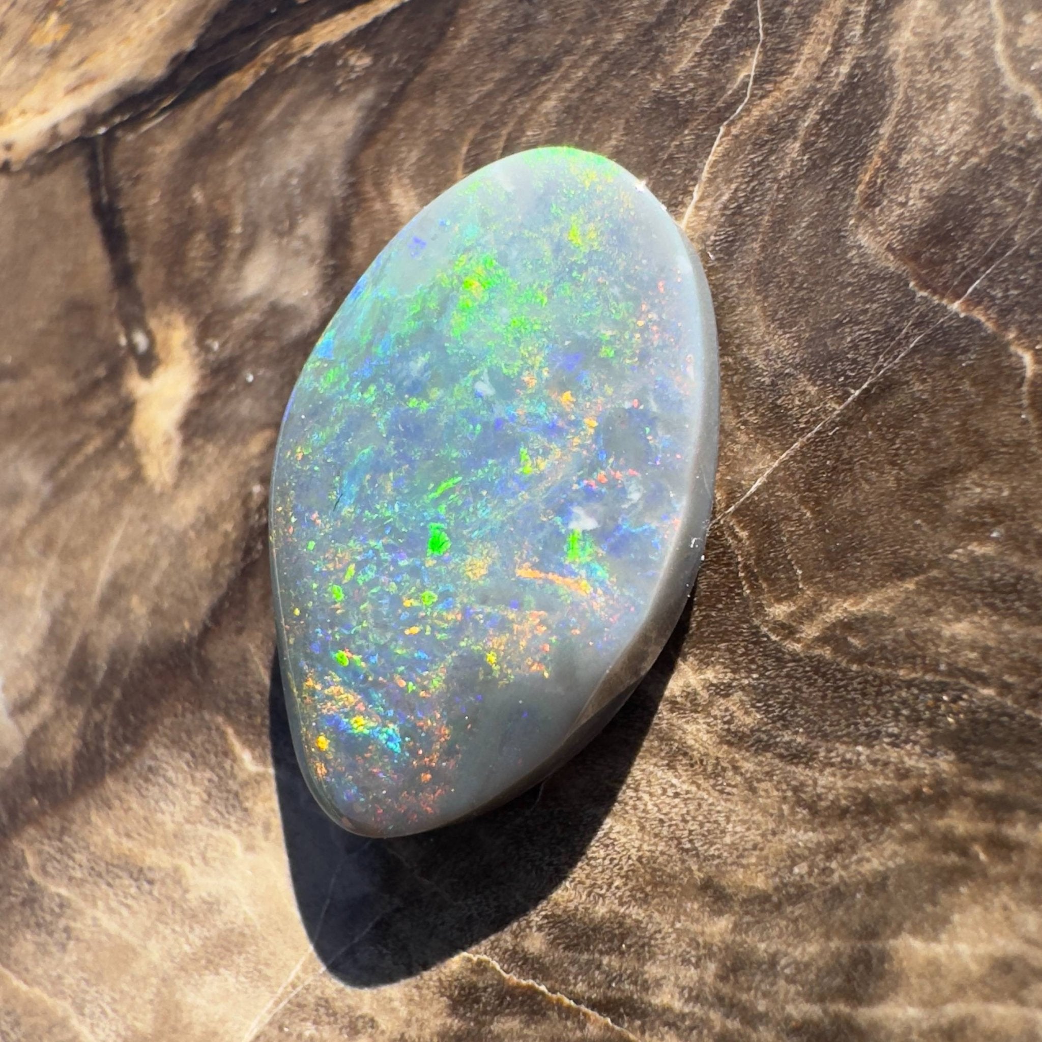4.1ct Hand - carved Solid Lightning Ridge Semi Black Opal