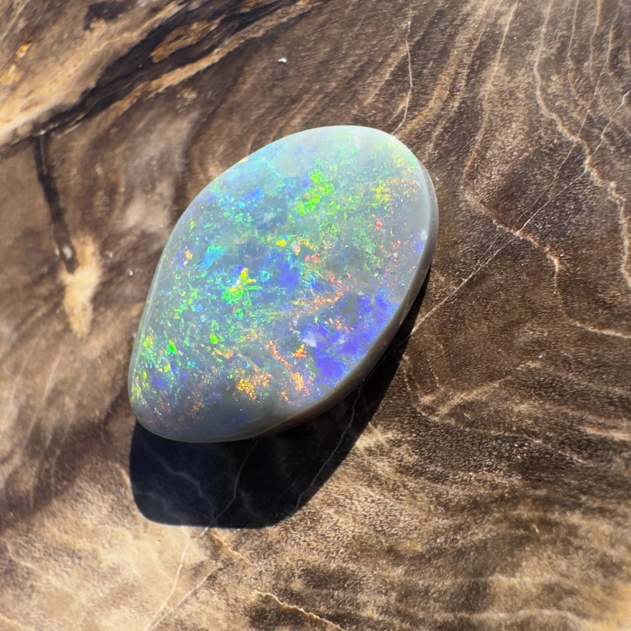 4.1ct Hand - carved Solid Lightning Ridge Semi Black Opal