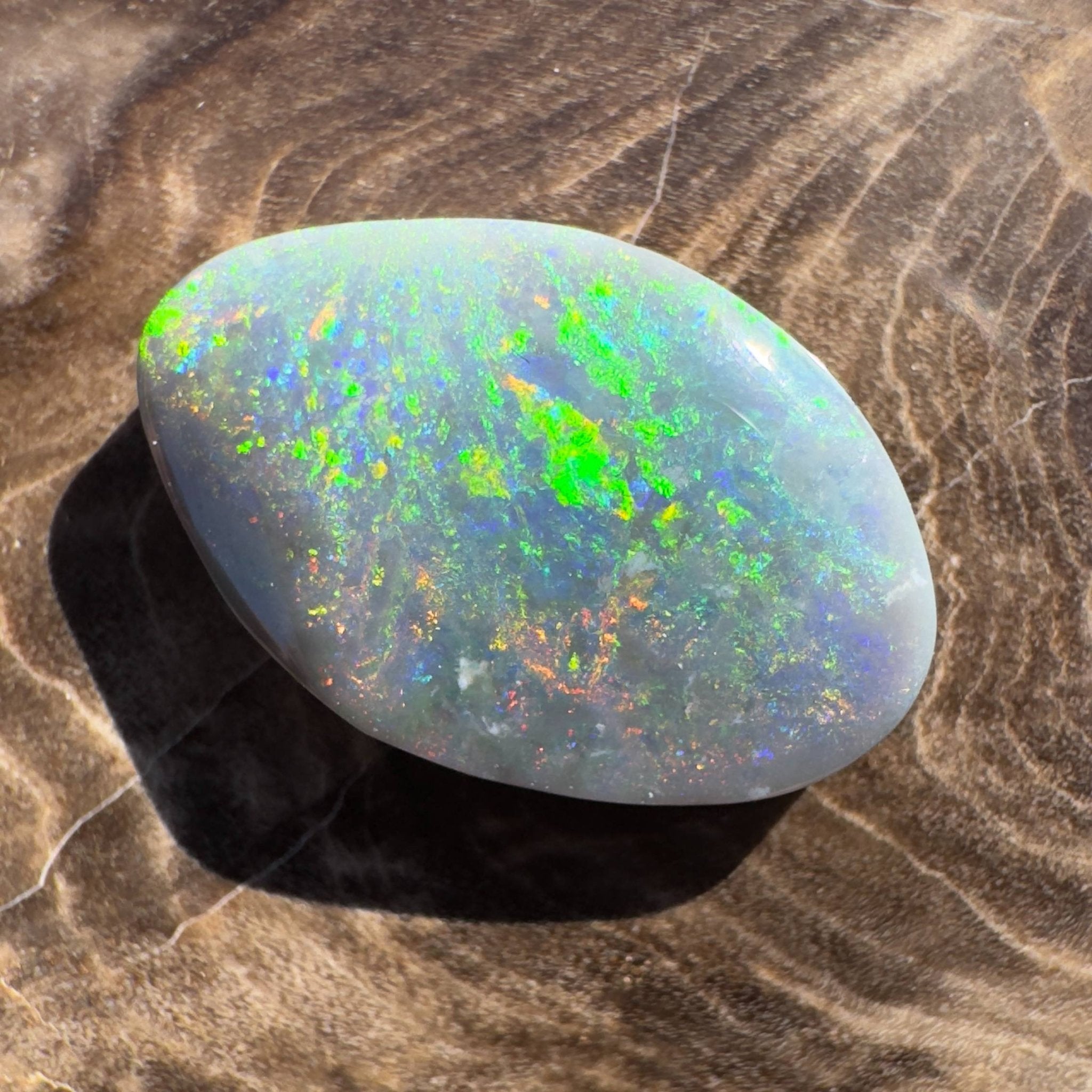 4.1ct Hand - carved Solid Lightning Ridge Semi Black Opal