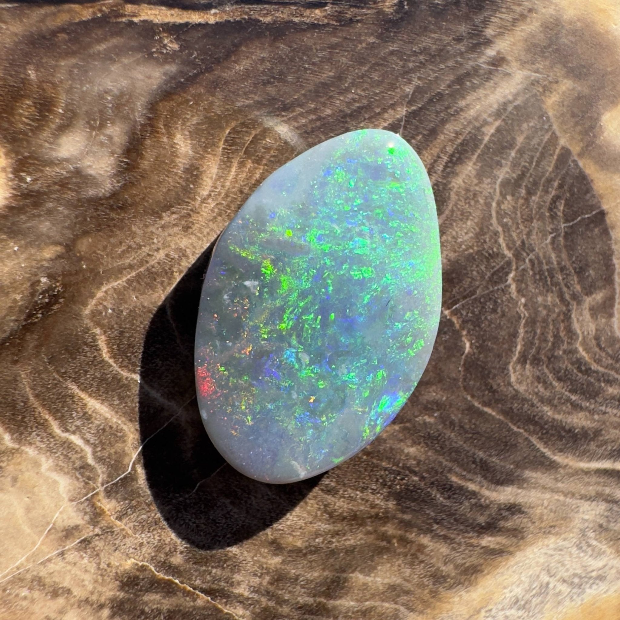 4.1ct Hand - carved Solid Lightning Ridge Semi Black Opal