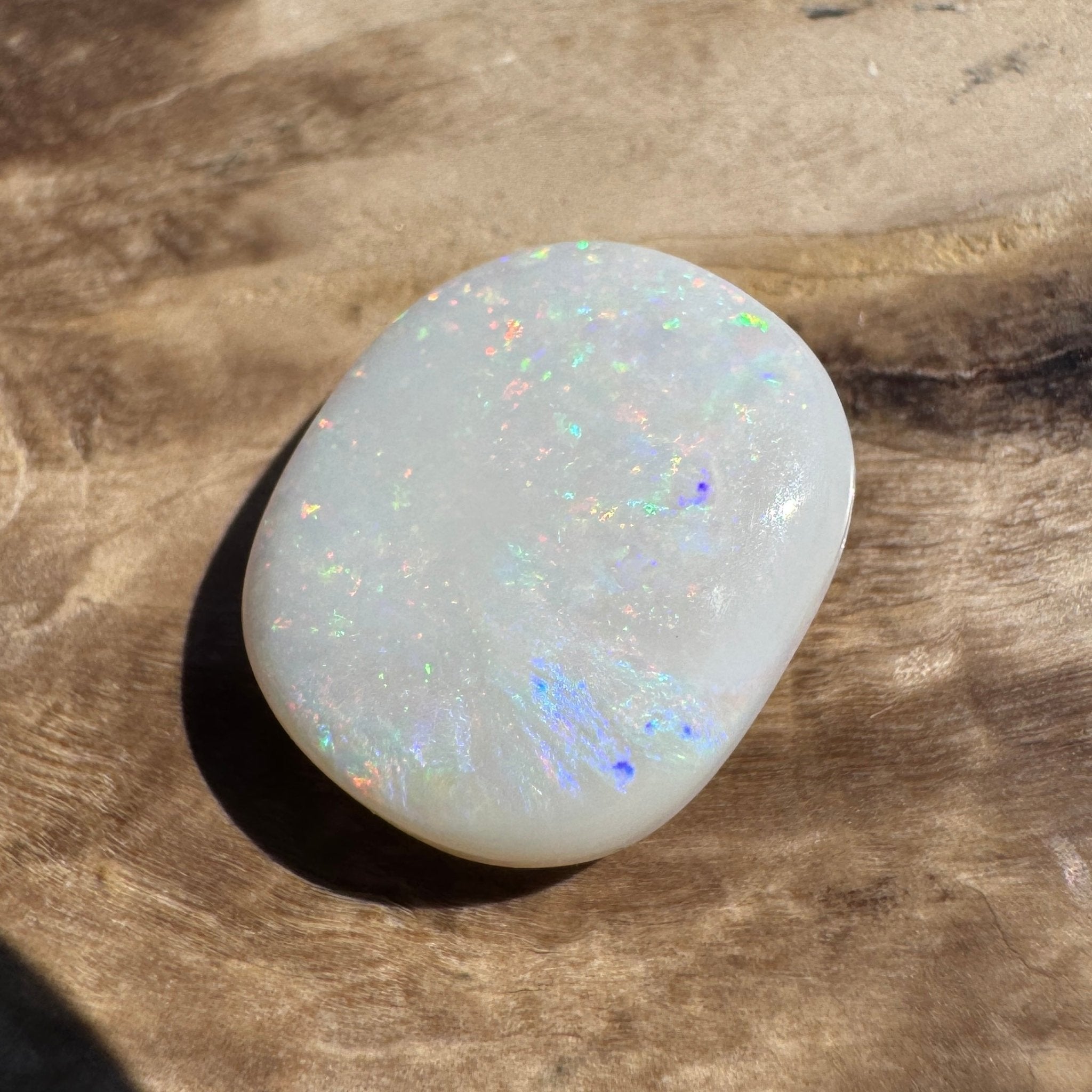 4.4ct Hand - cut Solid Coober Pedy Opal