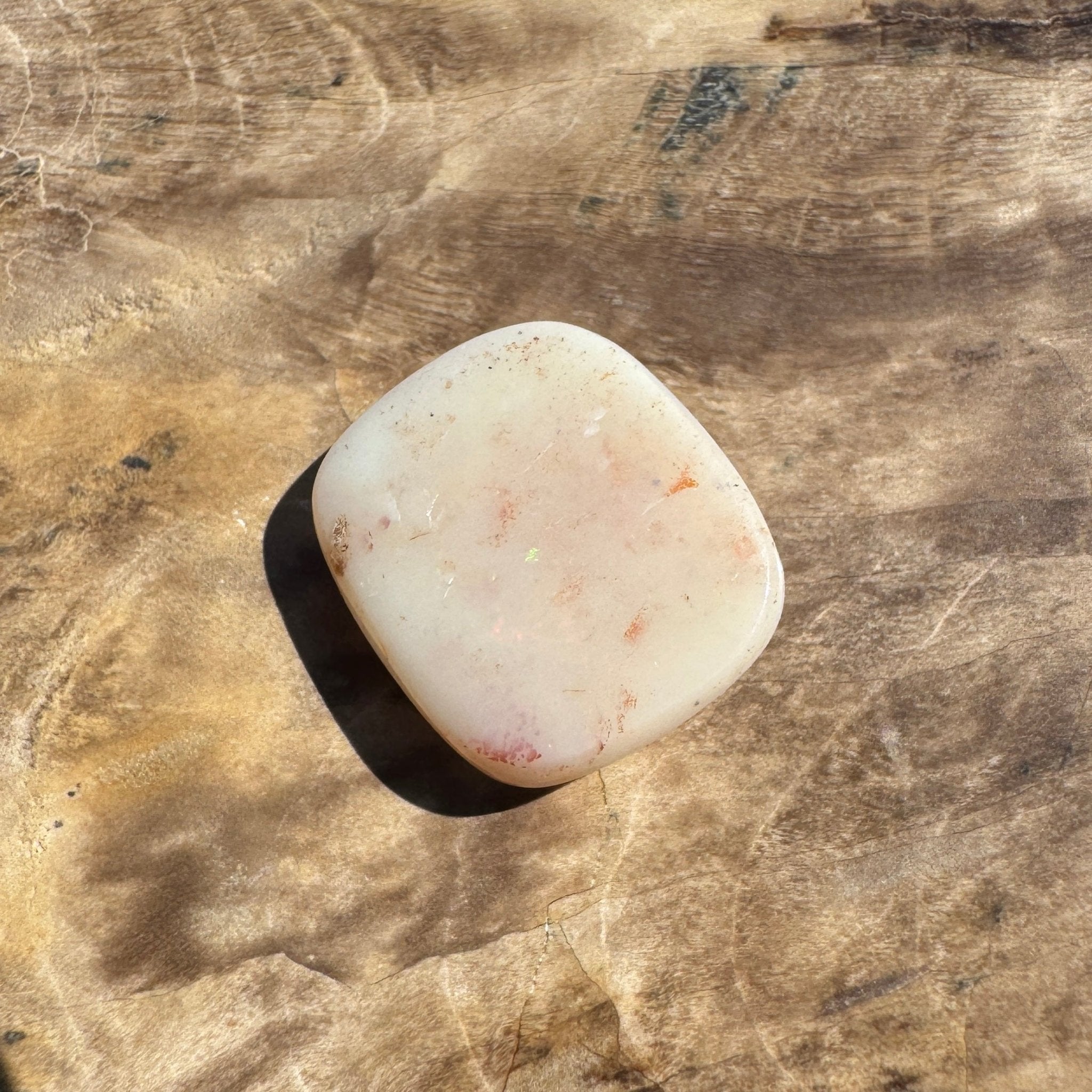 4.5ct Hand - cut Solid Coober Pedy Opal