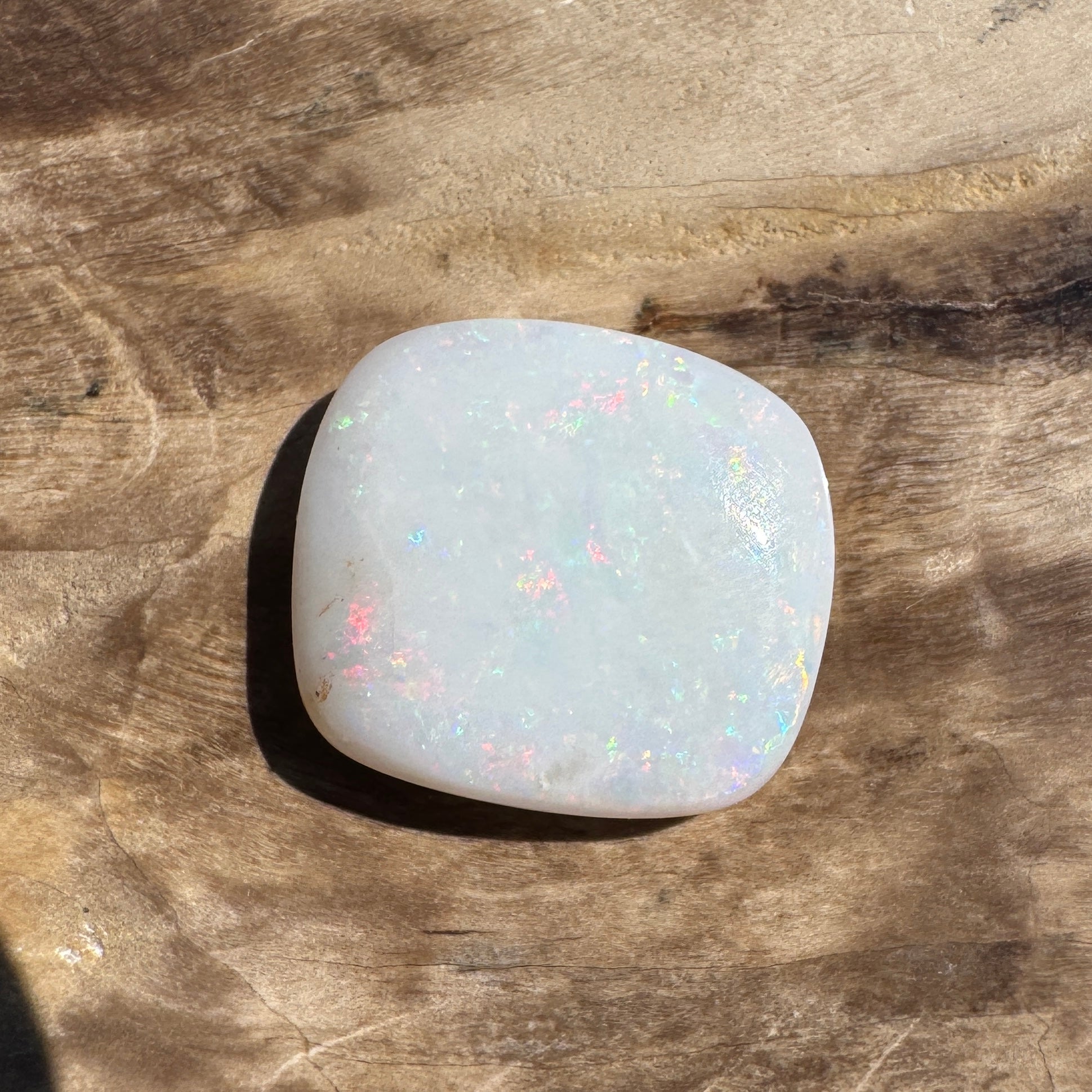 4.5ct Hand - cut Solid Coober Pedy Opal