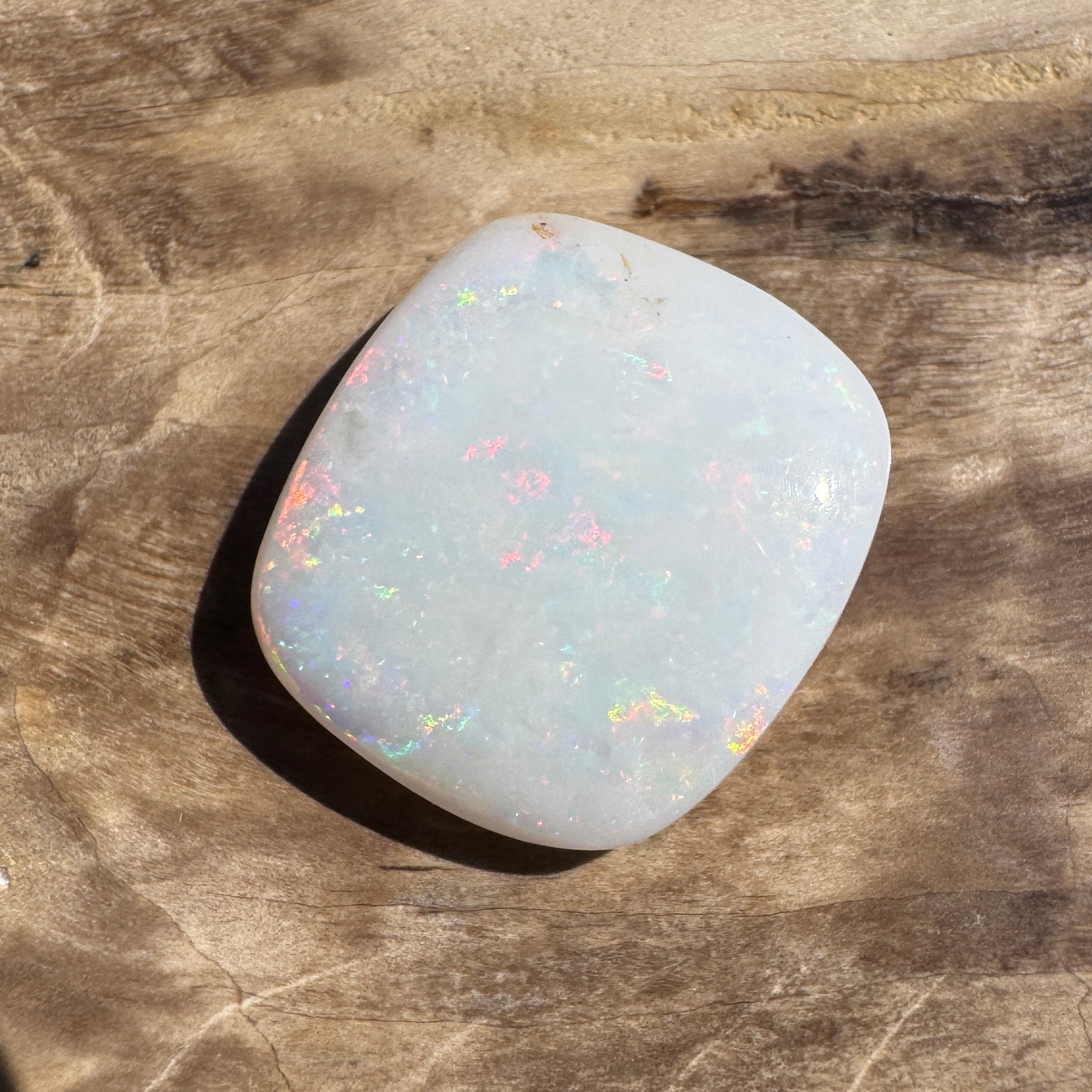 4.5ct Hand - cut Solid Coober Pedy Opal
