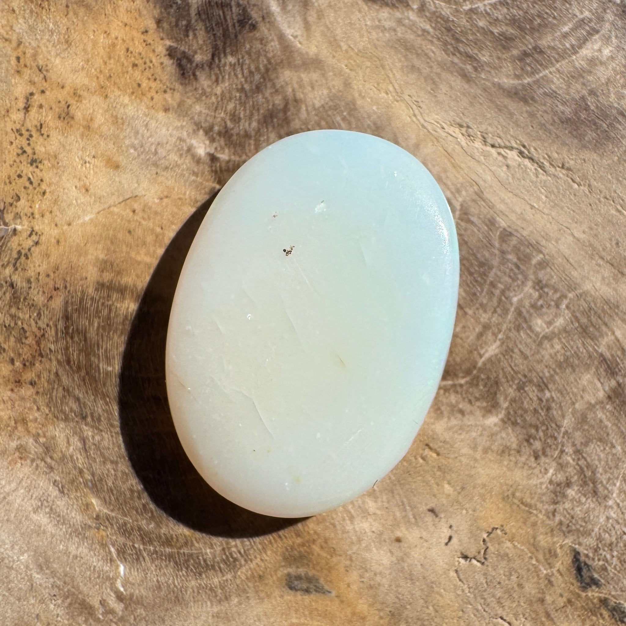 4.5ct Hand - cut Solid Coober Pedy Opal