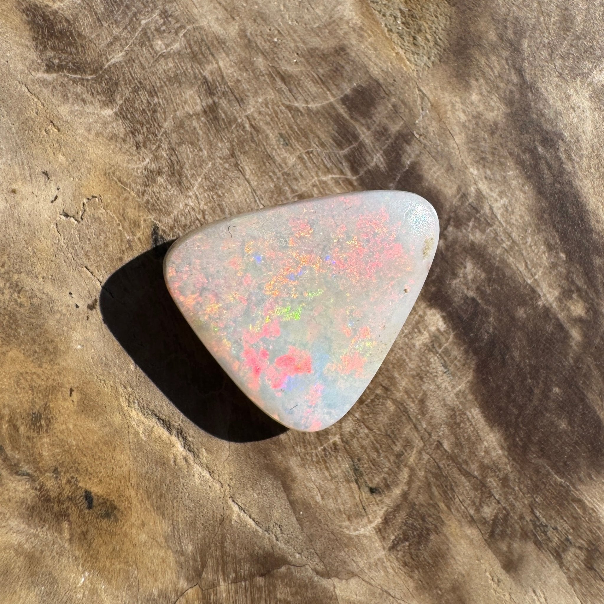 4.7ct Hand - cut Solid Coober Pedy Opal