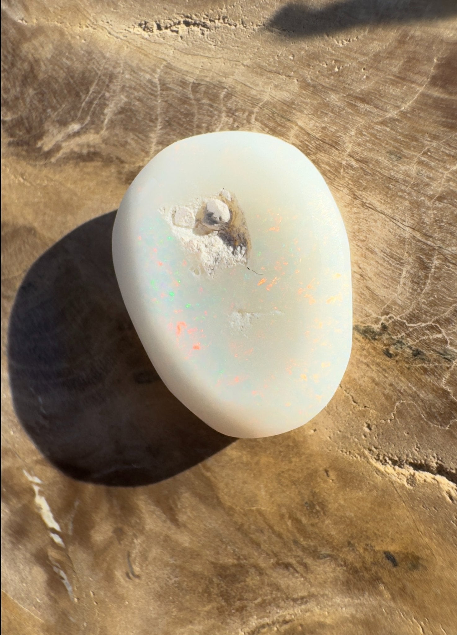 4.8ct Hand - Cut Solid Coober Pedy Opal