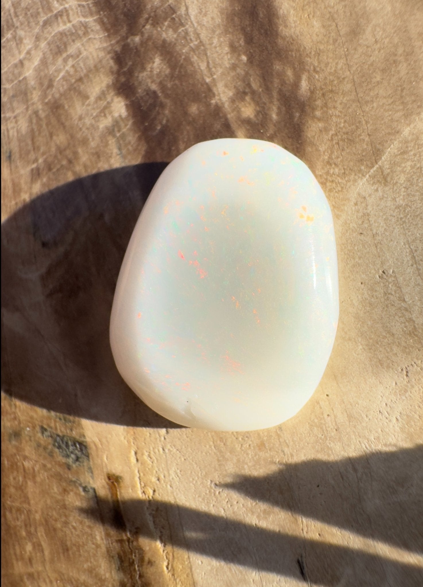 4.8ct Hand - Cut Solid Coober Pedy Opal