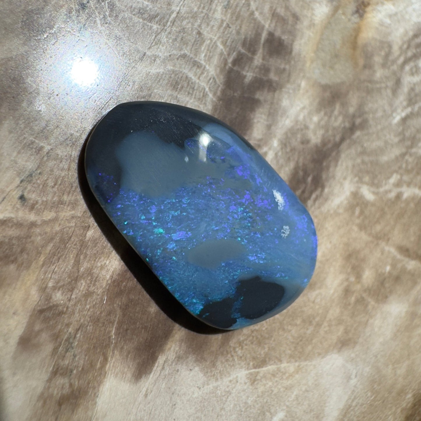 4.8ct Hand - cut Solid Lightning Ridge Semi Black Opal