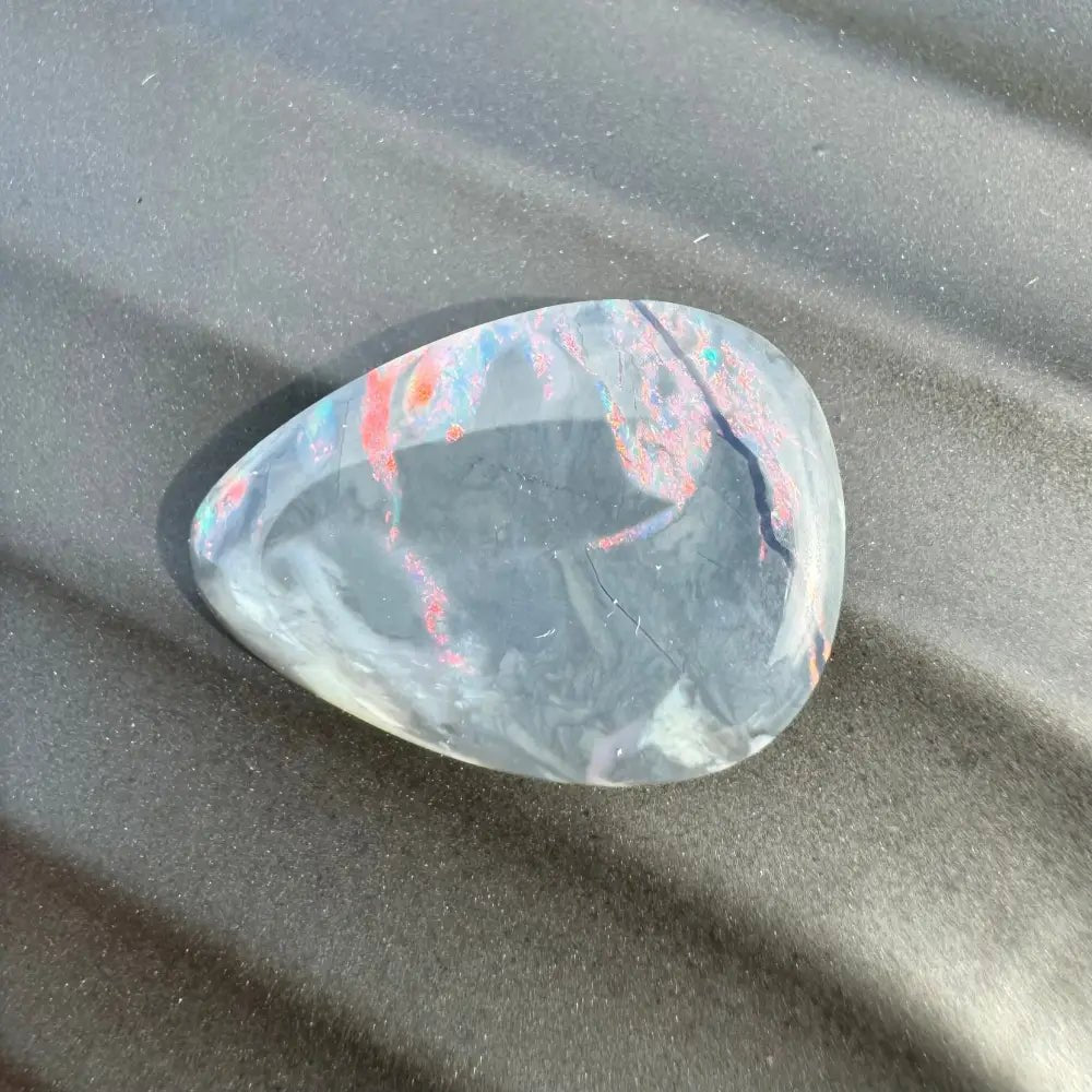 5.7 carat Hand - Cut Solid Lightning Ridge Semi Black Opal