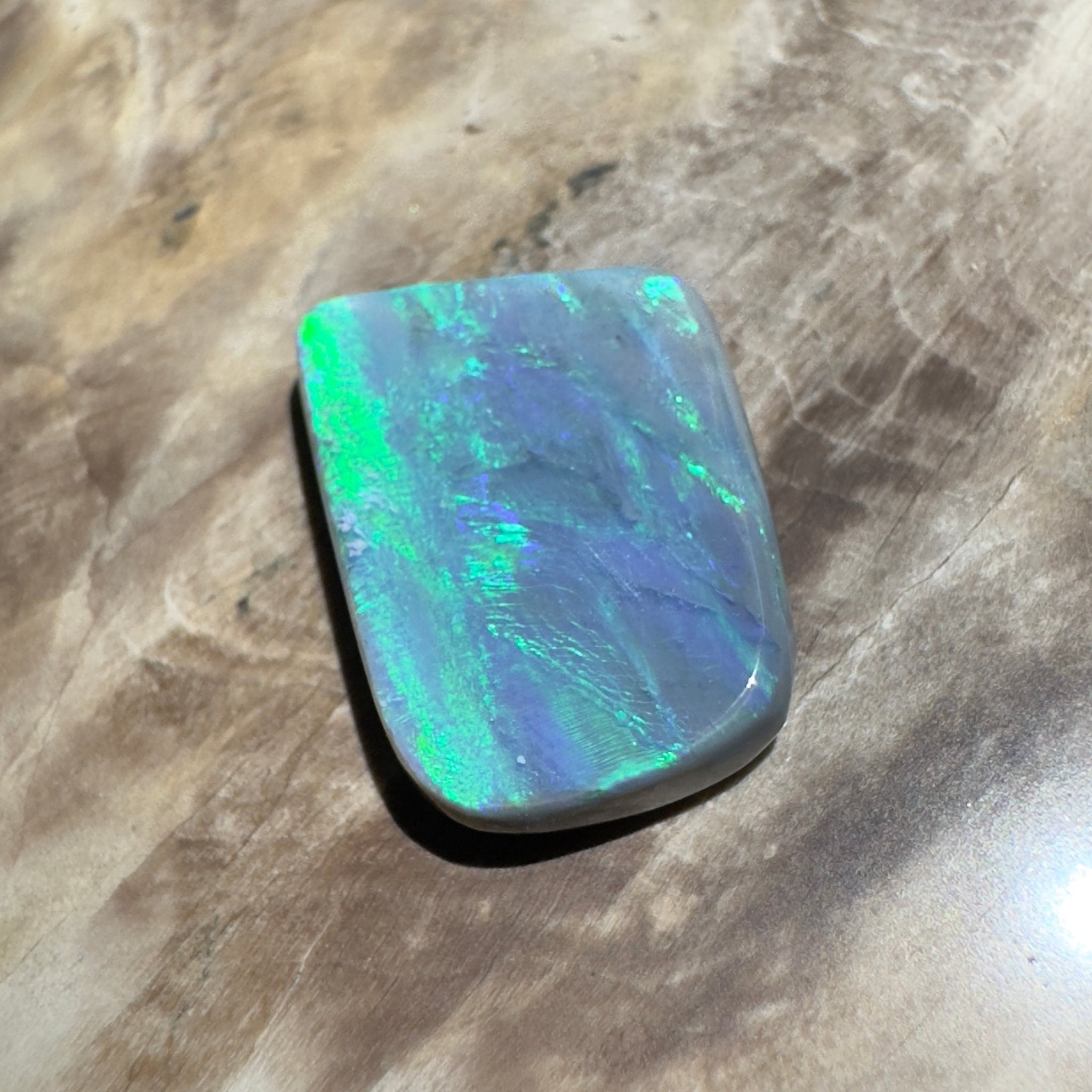 5.8ct Hand - cut Solid Lightning Ridge Semi Black Opal
