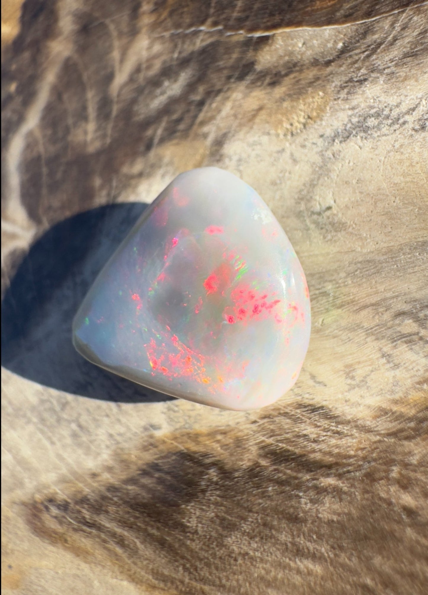 5ct Hand - cut Solid Lightning Ridge Semi Black Opal