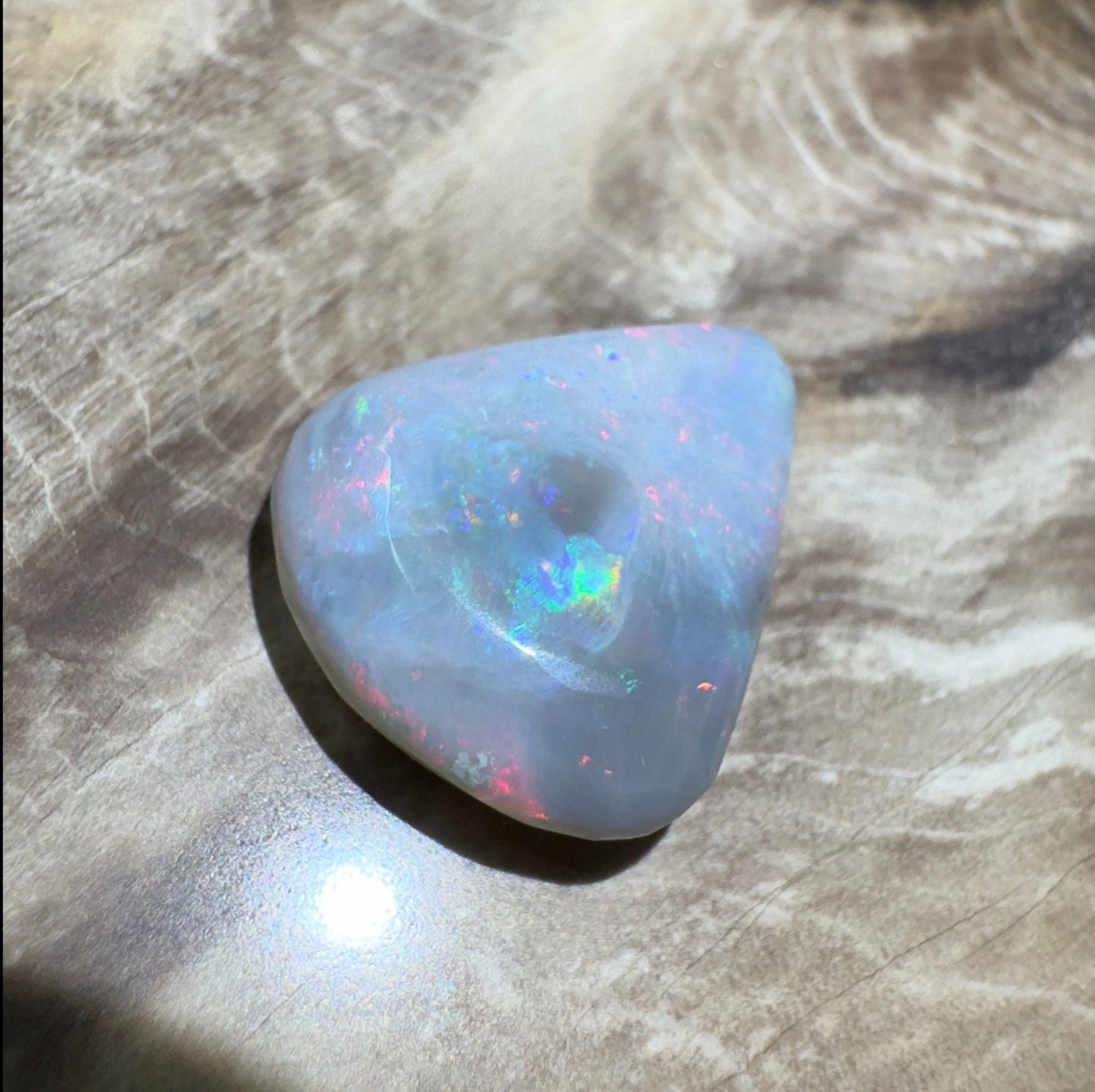 5ct Hand - cut Solid Lightning Ridge Semi Black Opal