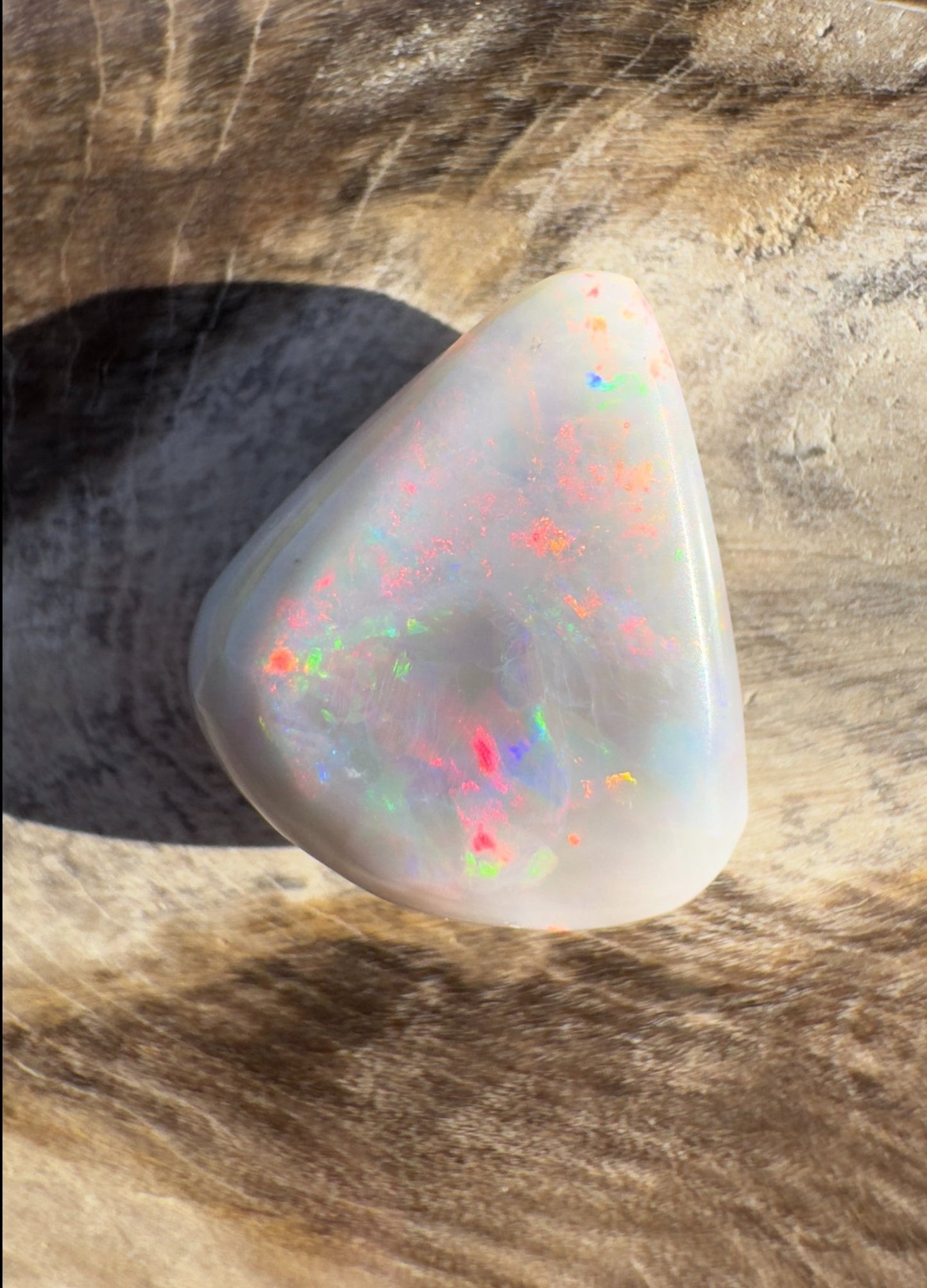 5ct Hand - cut Solid Lightning Ridge Semi Black Opal
