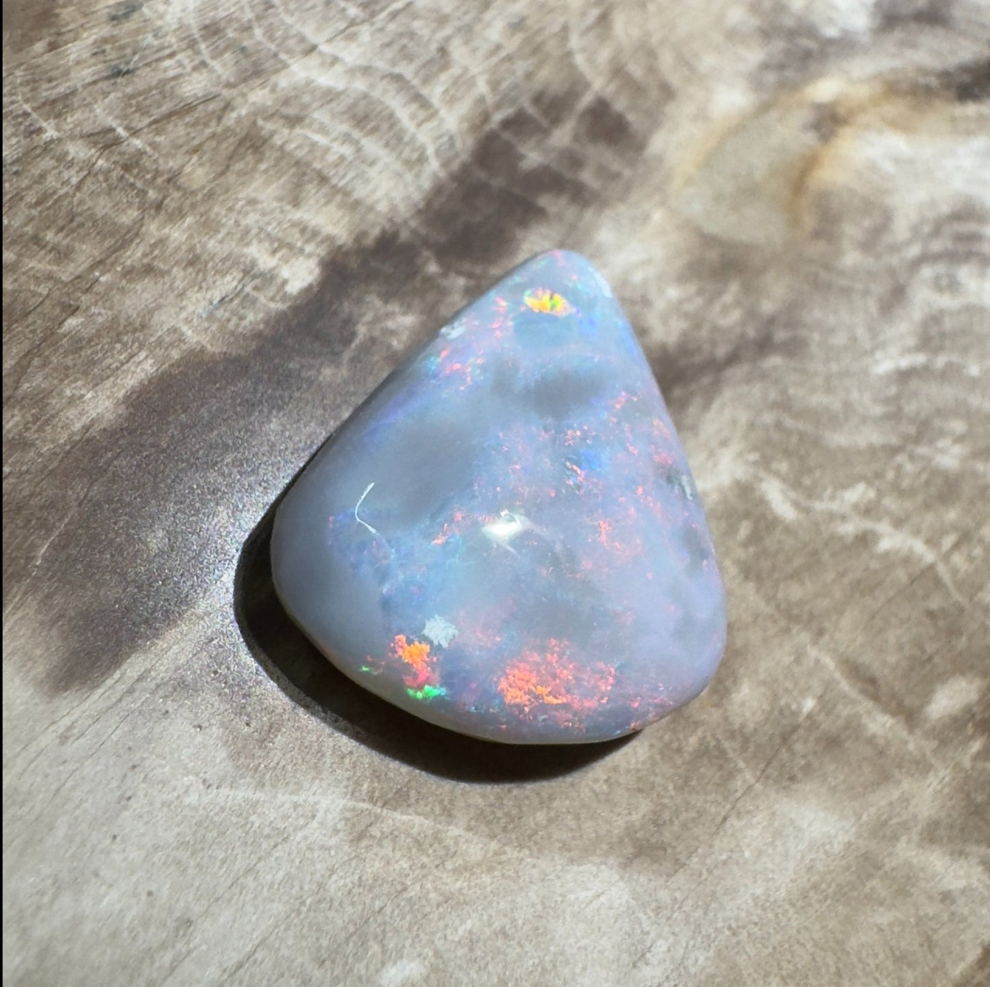 5ct Hand - cut Solid Lightning Ridge Semi Black Opal