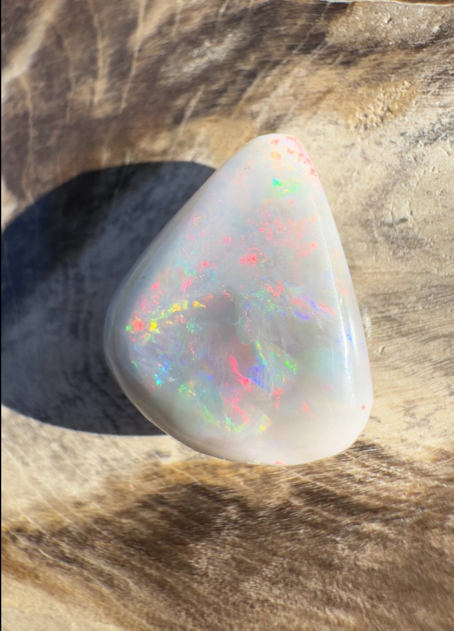 5ct Hand - cut Solid Lightning Ridge Semi Black Opal