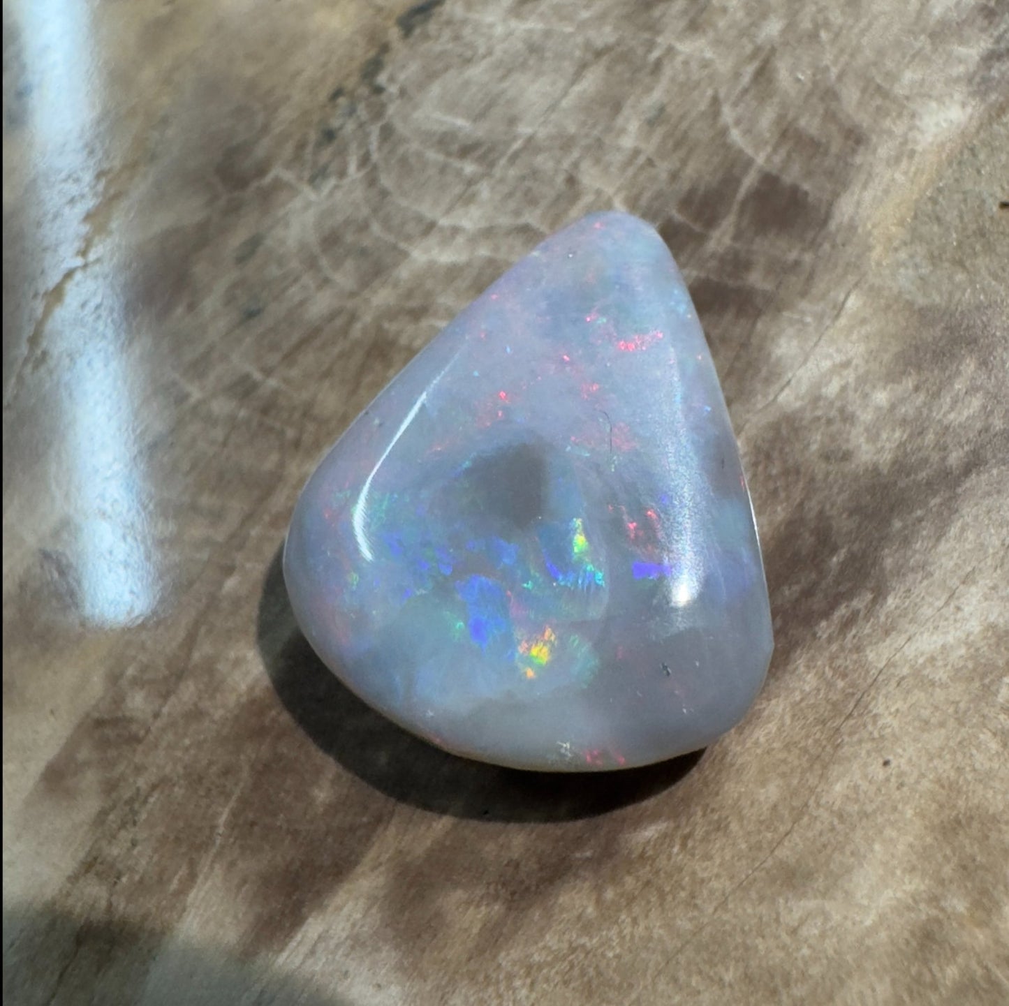 5ct Hand - cut Solid Lightning Ridge Semi Black Opal