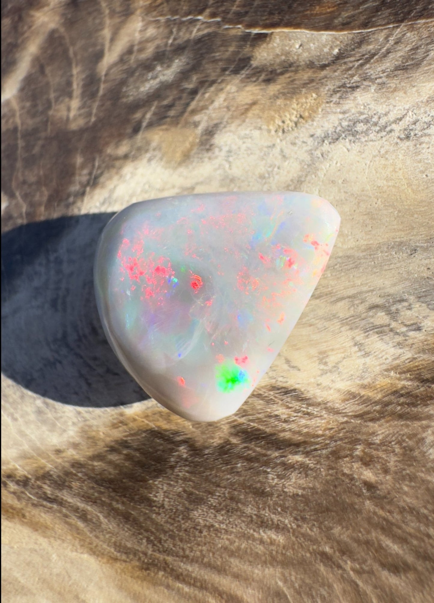 5ct Hand - cut Solid Lightning Ridge Semi Black Opal