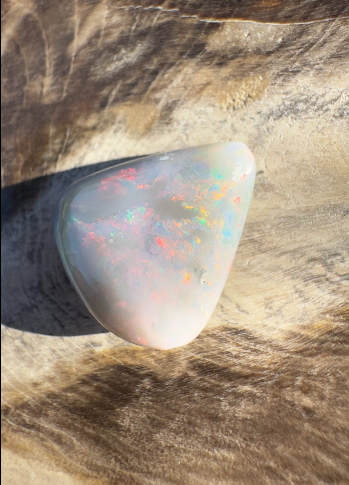 5ct Hand - cut Solid Lightning Ridge Semi Black Opal