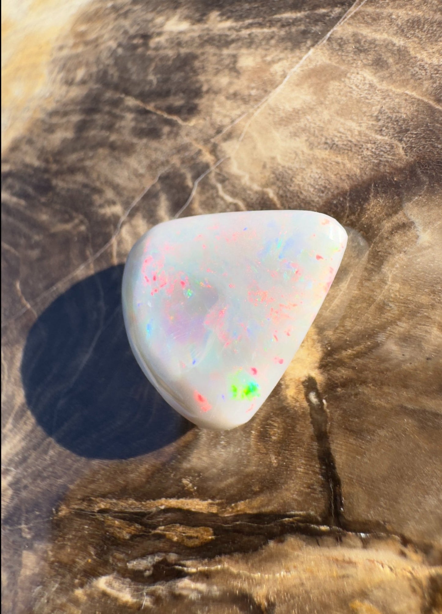 5ct Hand - cut Solid Lightning Ridge Semi Black Opal