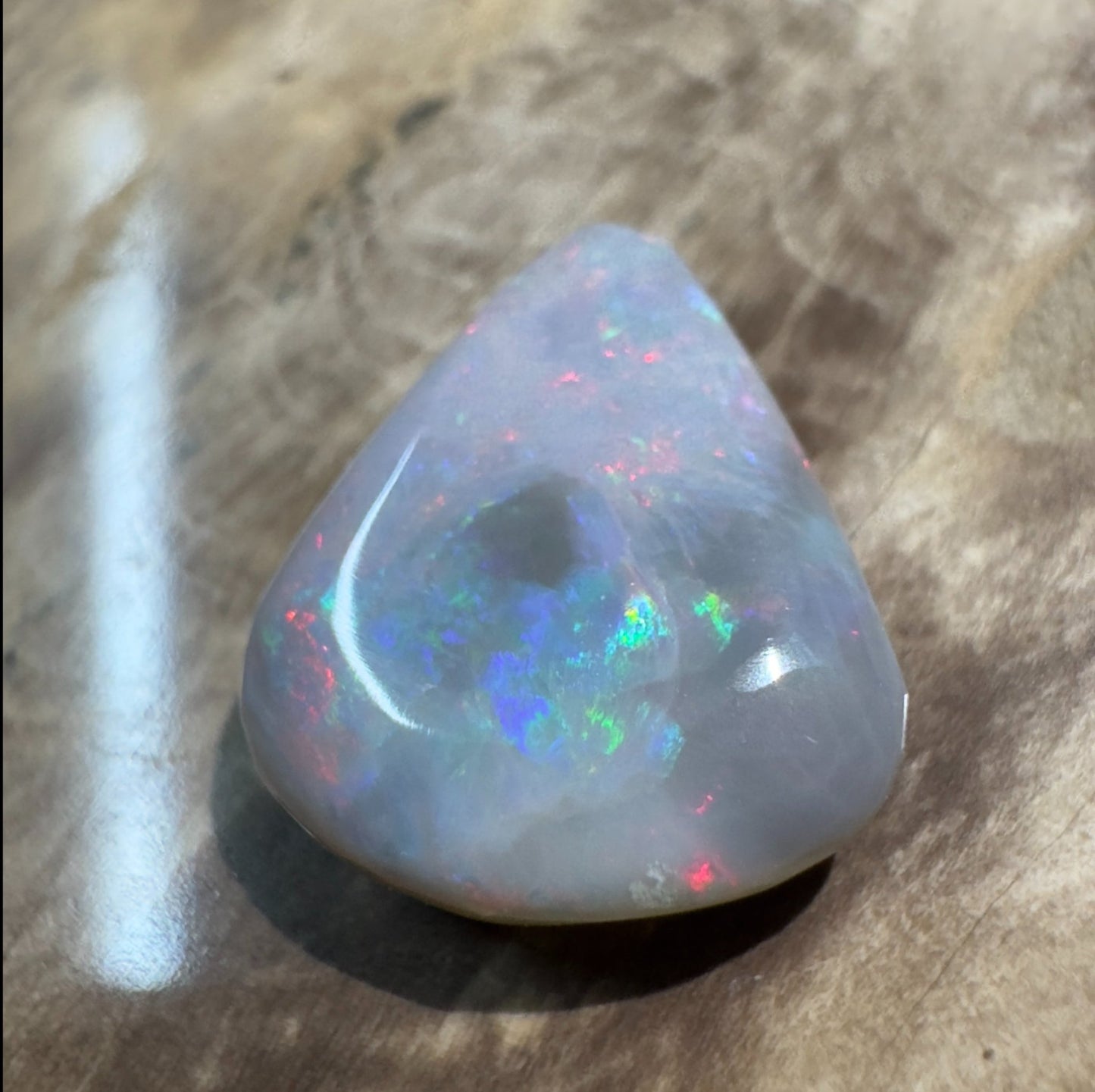5ct Hand - cut Solid Lightning Ridge Semi Black Opal